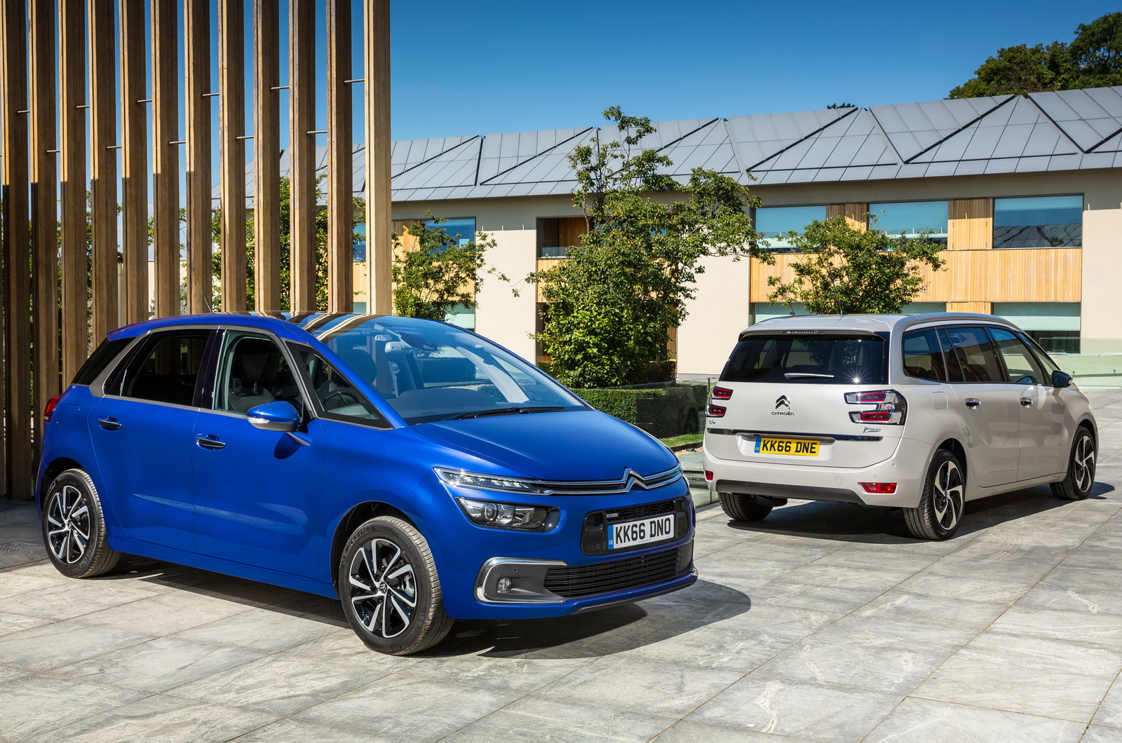 Citroen-C4-Picasso-Spacetourer-3 Citroen Drops Picasso Name, Will Use Spacetourer Instead