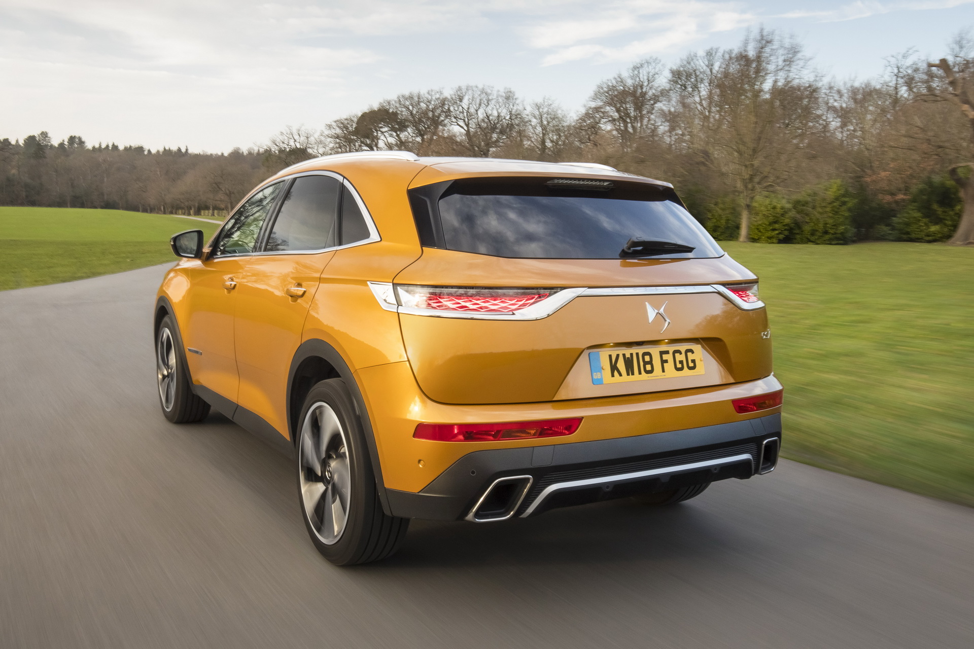DS7- CROSSBACK-40 DS7 Crossback Arrives In The UK Ready To Steal The Show (50 Pics)