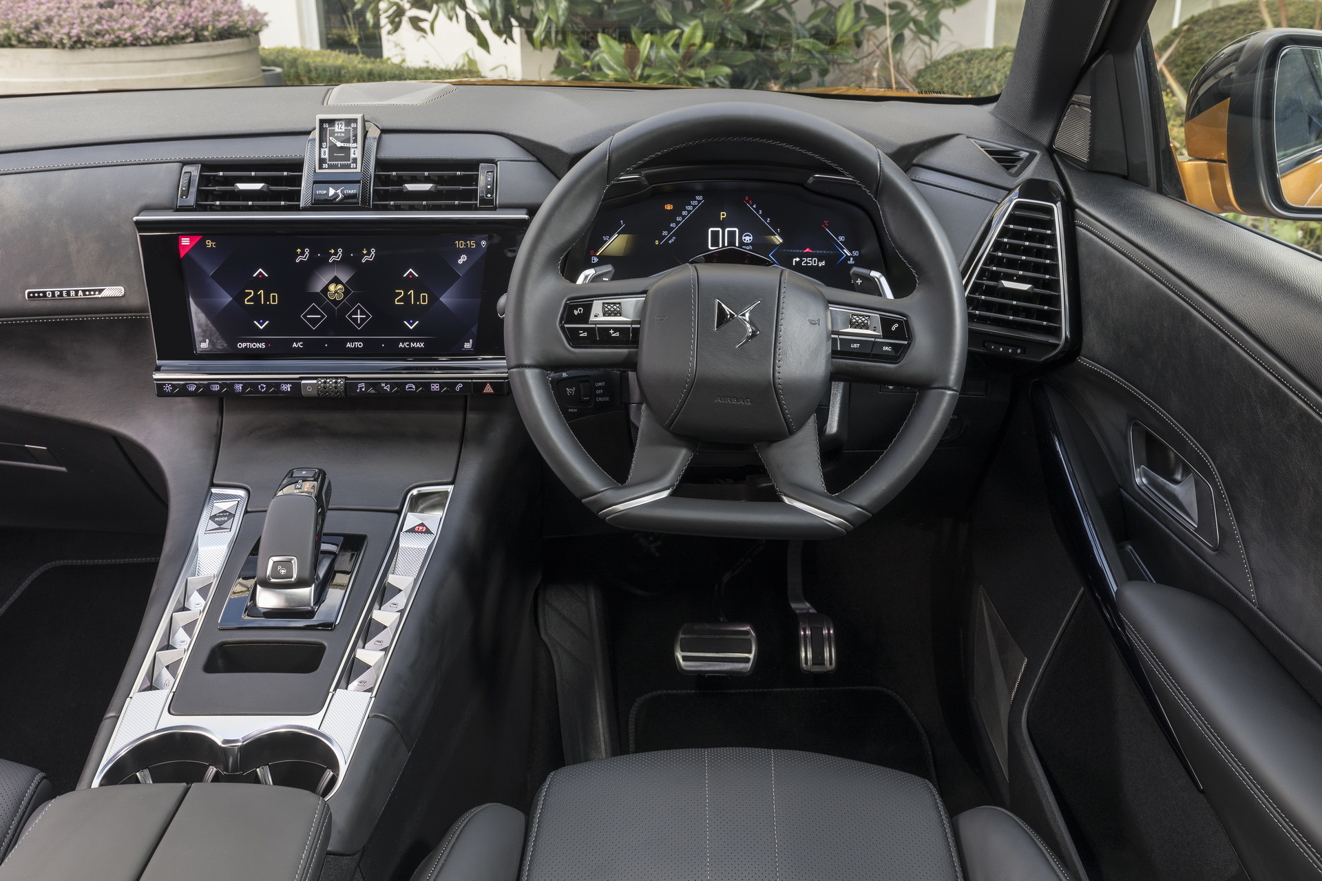 DS7- CROSSBACK-41 DS7 Crossback Arrives In The UK Ready To Steal The Show (50 Pics)