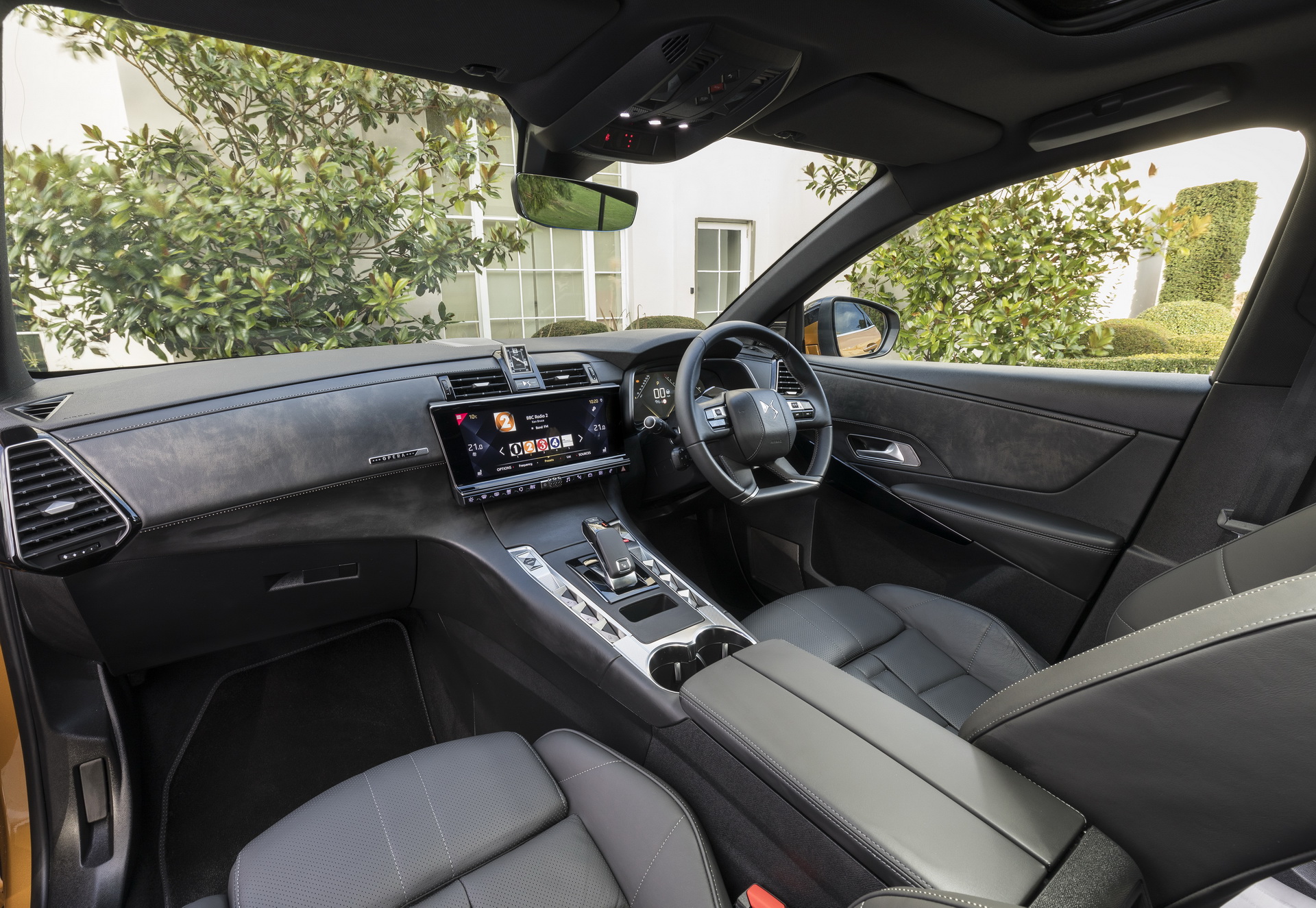 DS7- CROSSBACK-44 DS7 Crossback Arrives In The UK Ready To Steal The Show (50 Pics)