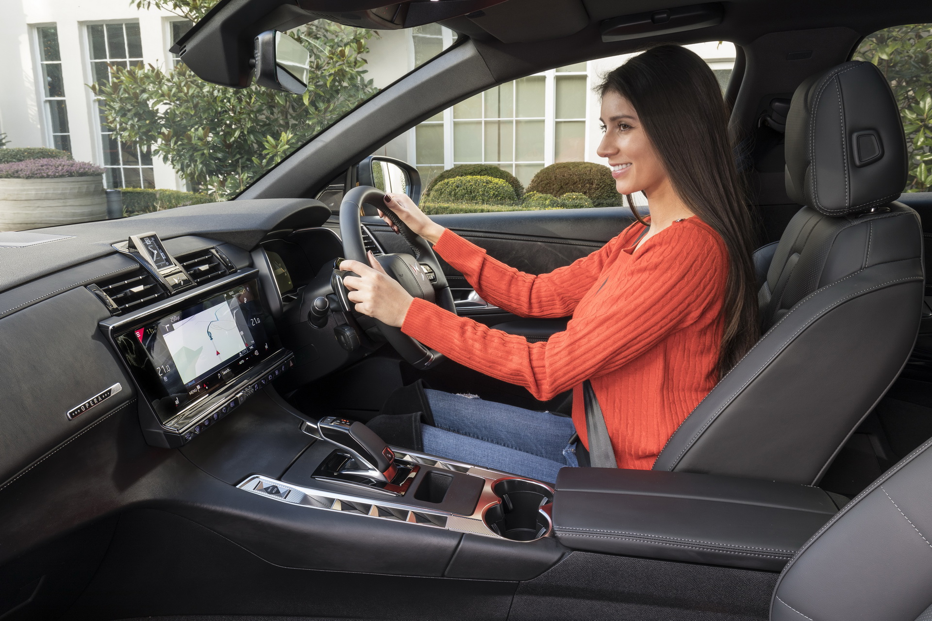 DS7- CROSSBACK-48 DS7 Crossback Arrives In The UK Ready To Steal The Show (50 Pics)