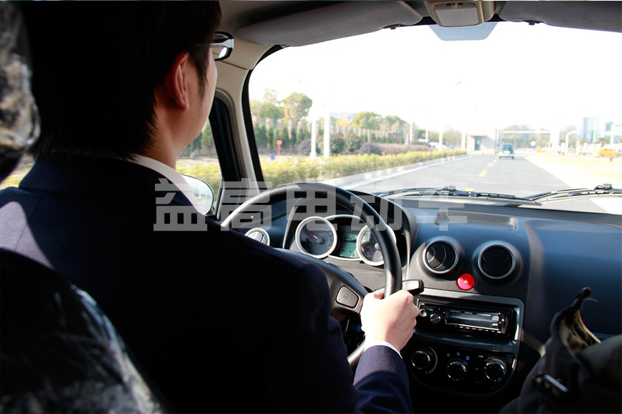 Eagle-BMW-Isetta-Copy-7 Not Again! Chinese Carmaker Clones Four-Door BMW Isetta