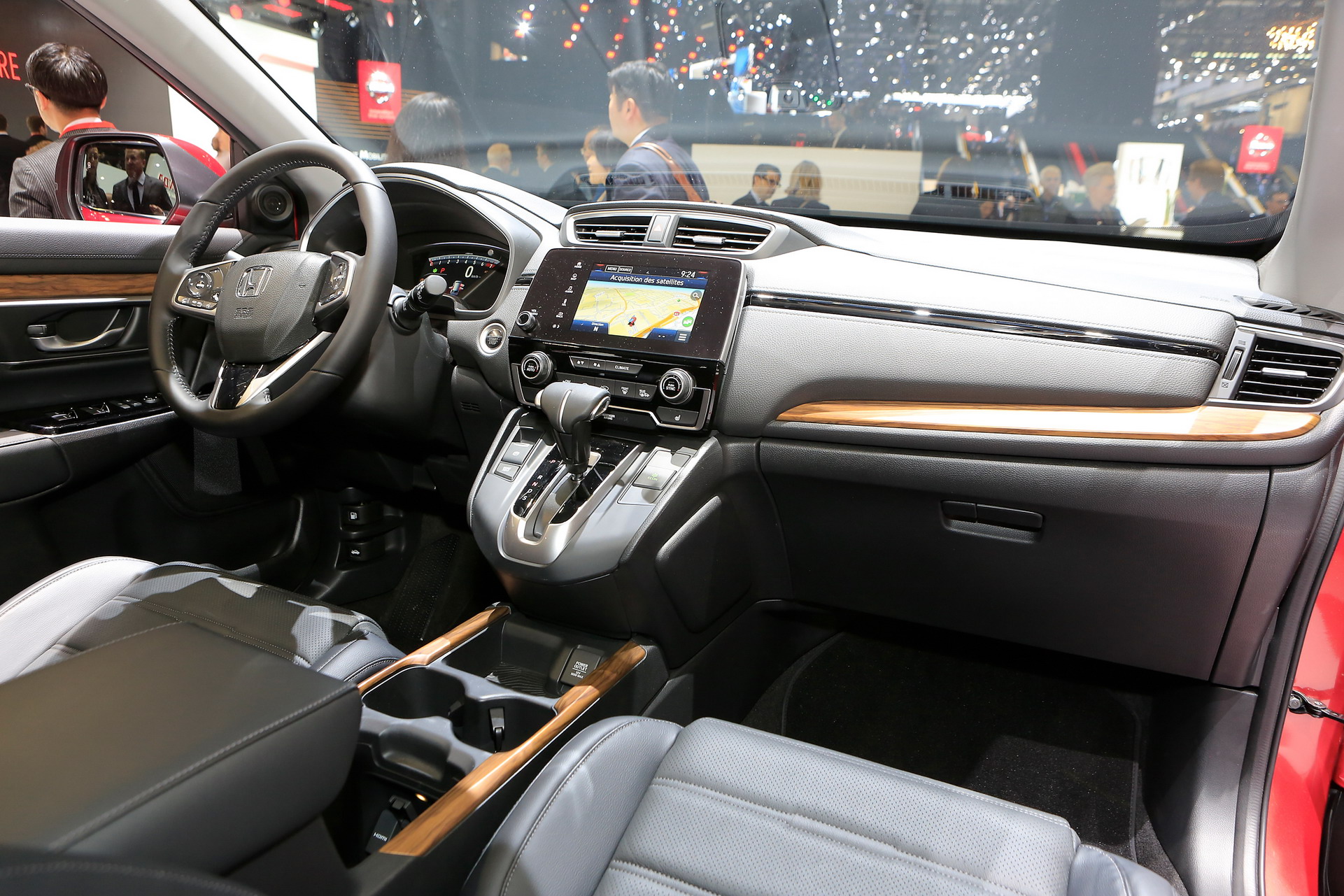 Honda-CR-V-Euro-2 Euro-Spec 2018 Honda CR-V Arrives With Hybrid And 7-Seat Options