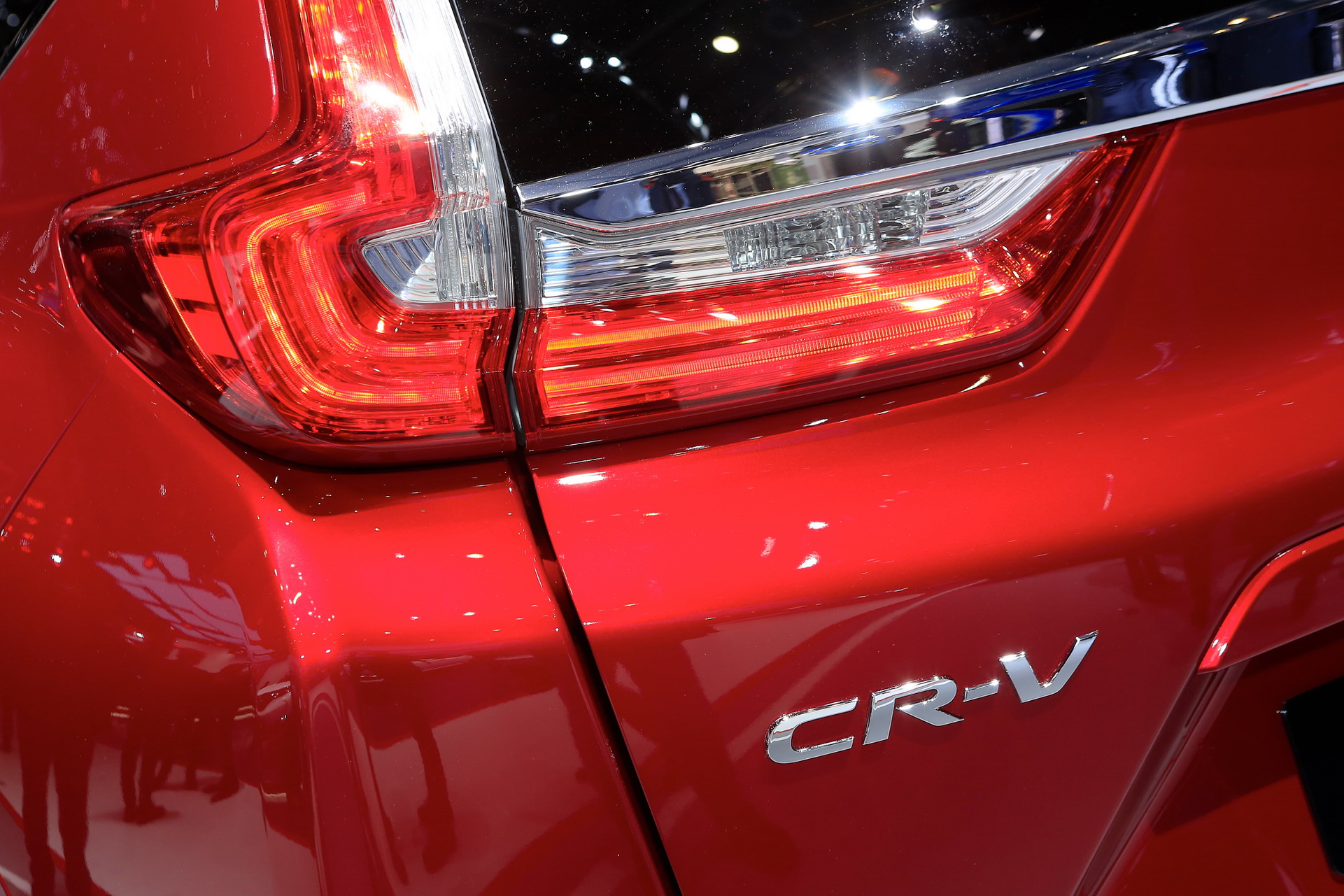 Honda-CR-V-Euro-5 Euro-Spec 2018 Honda CR-V Arrives With Hybrid And 7-Seat Options