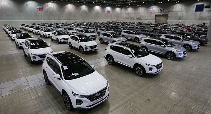 Hyundai-Santa-Fe-14 2019 Hyundai Santa Fe: Feast Your Eyes On 122 Photos