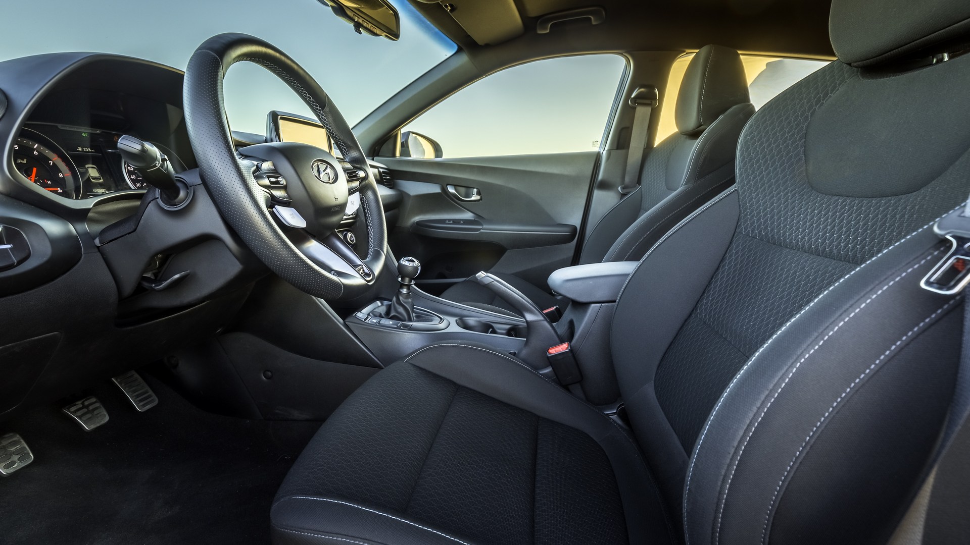 Hyundai-Veloster-N-2 Hyundai Is Working On N Sport Models To Slot Beneath N Variants