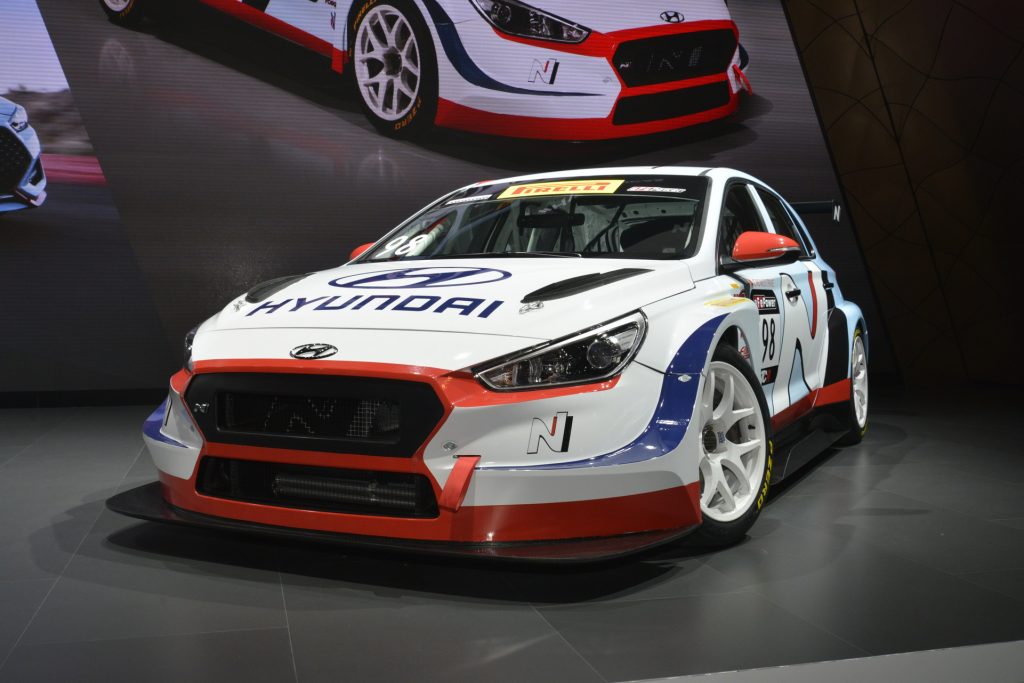 Hyundai i30 N TCR Race Car Debuts In Chicago | Carscoops