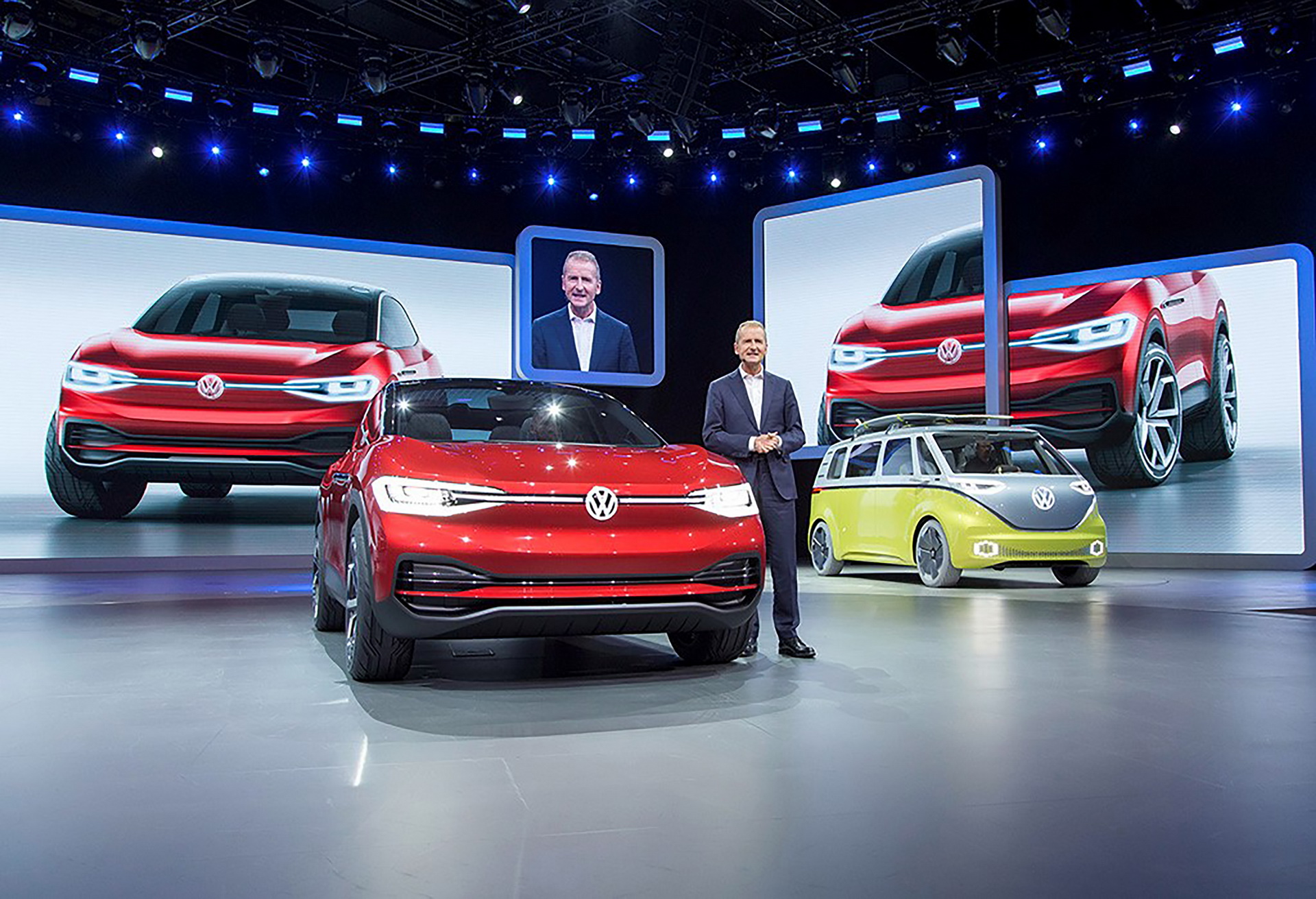 Erfolgreiche Produktoffensive im Jahr 2017: Volkswagen hat die Weichen fόr die Zukunft gestellt Electric VWs To Be Inspired By Apple’s Minimalist Styling, Says Design Boss