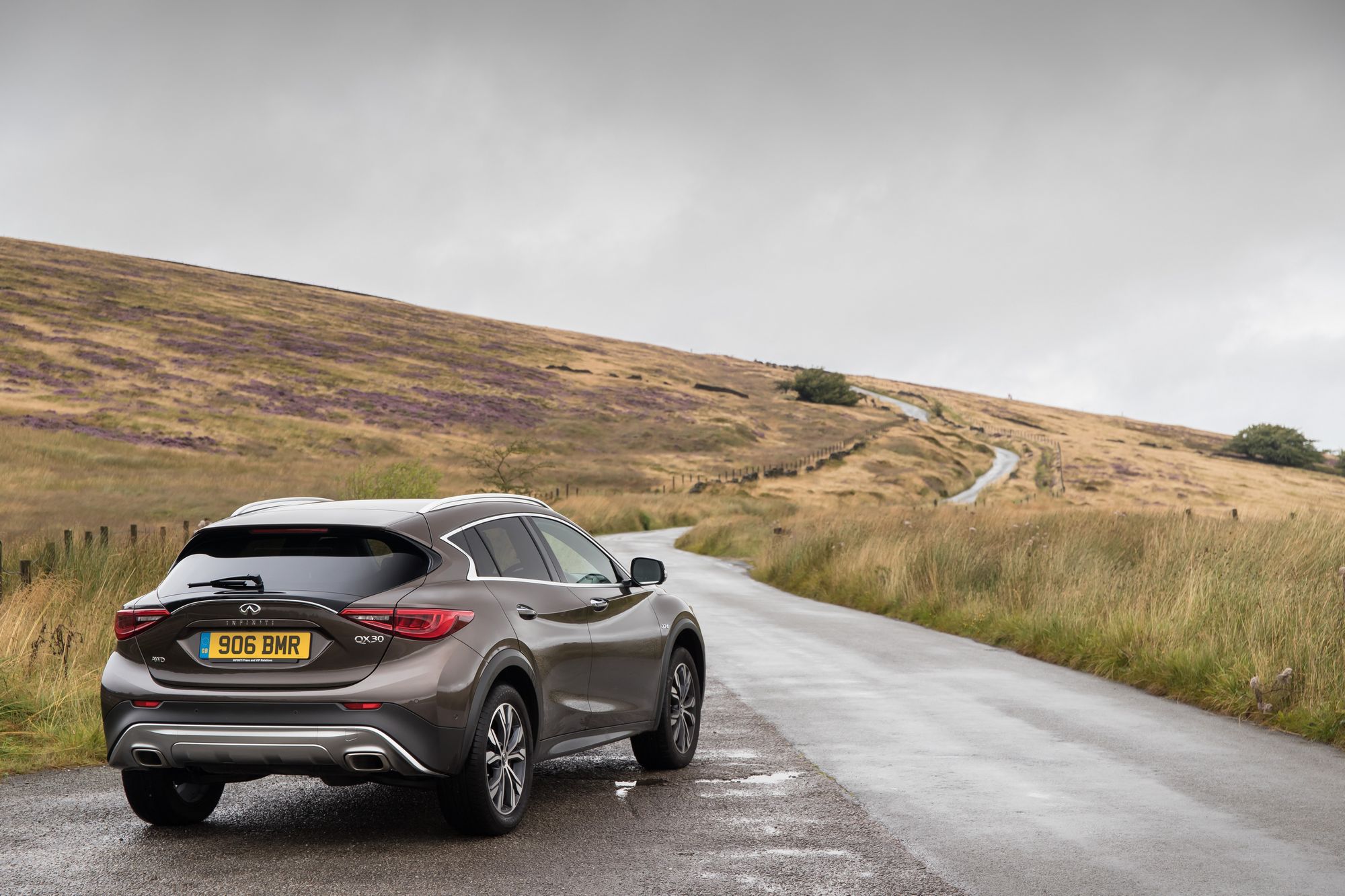 Infiniti-Q30-QX30-2018-4 Infiniti Updates Europe’s Q30 And QX30 For 2018
