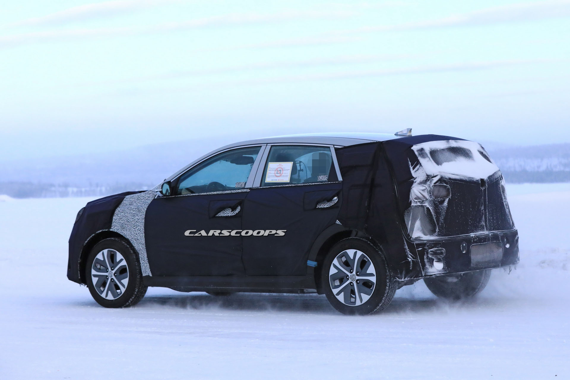 KIA-Niro-EV-13 Forget The Model 3, Kia’s Niro EV Might Become The Affordable Electric Champion