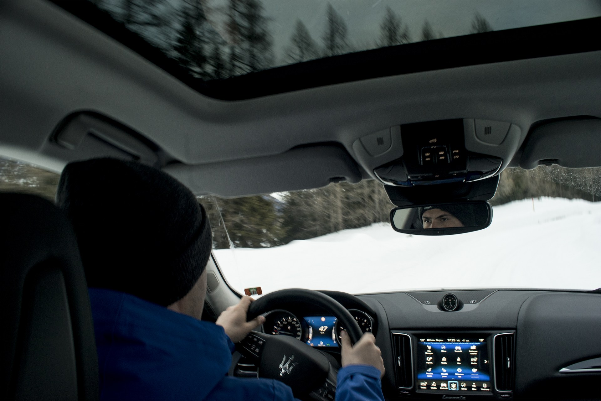 Maserati-Levante-4 Maserati Tows Snowboarder To A New Guinness World Record