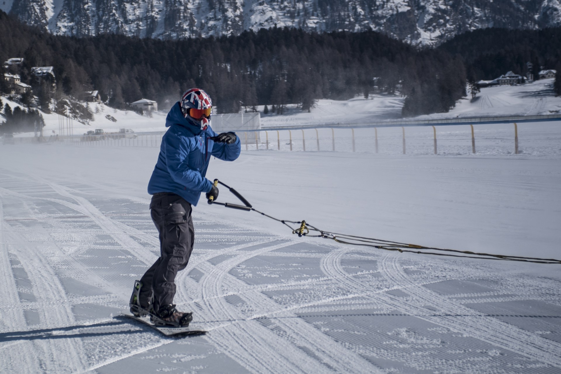 Maserati-Levante-6 Maserati Tows Snowboarder To A New Guinness World Record