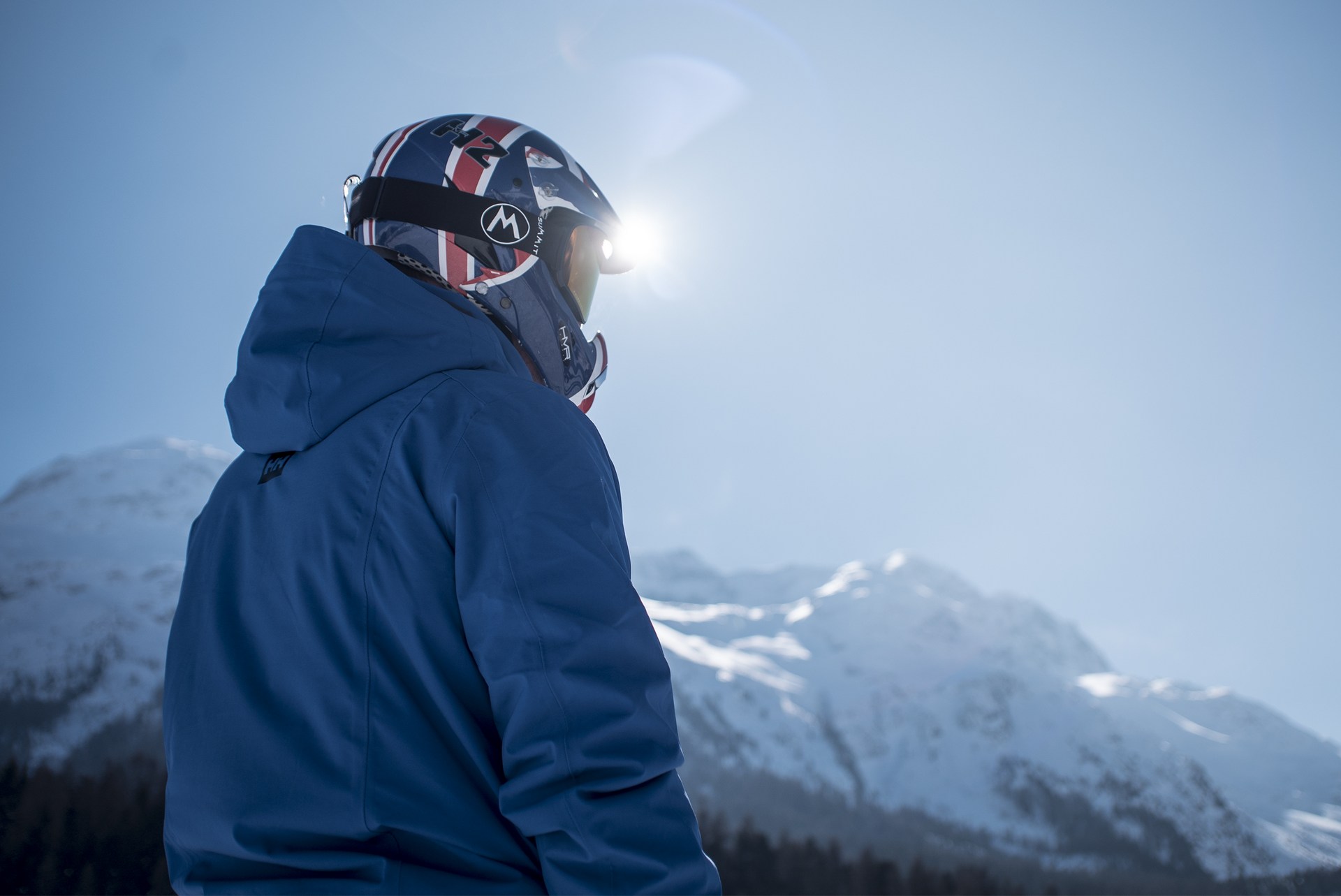 Maserati-Levante-7 Maserati Tows Snowboarder To A New Guinness World Record