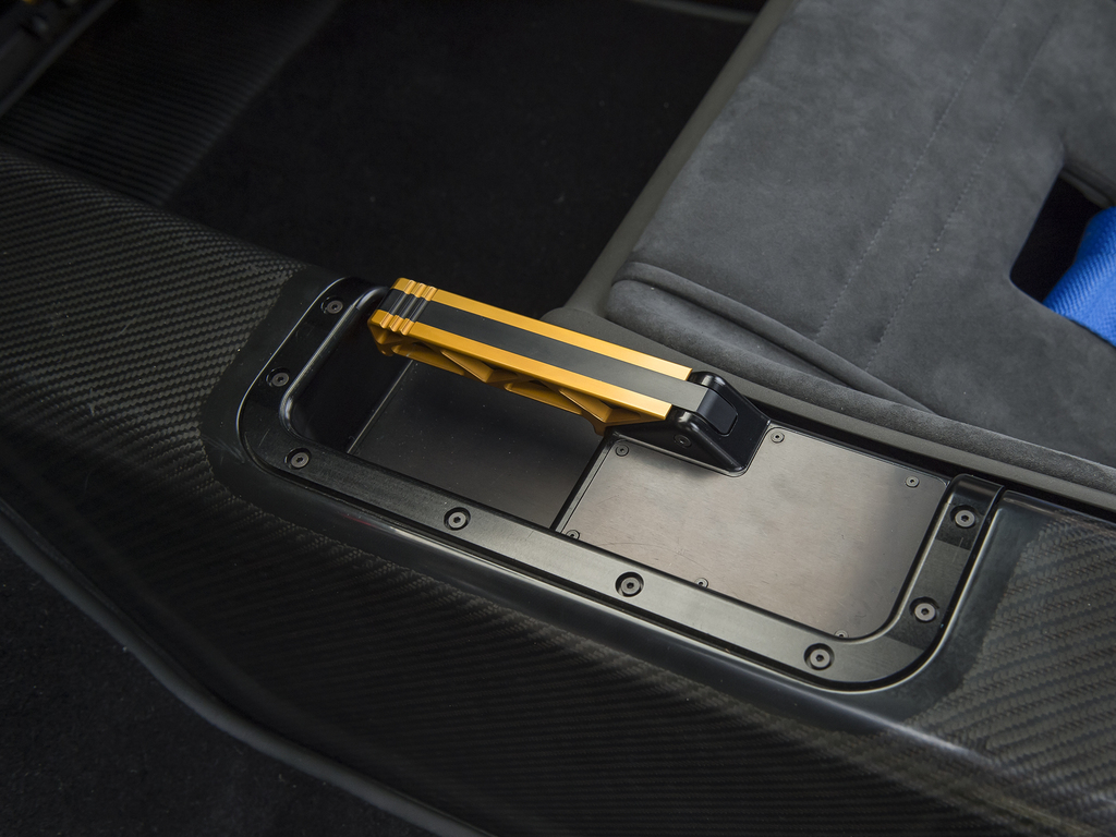 McLaren-F1-GTR-Longtail-25 Road-Legal McLaren F1 GTR Longtail Is Almost Too Good To Be True