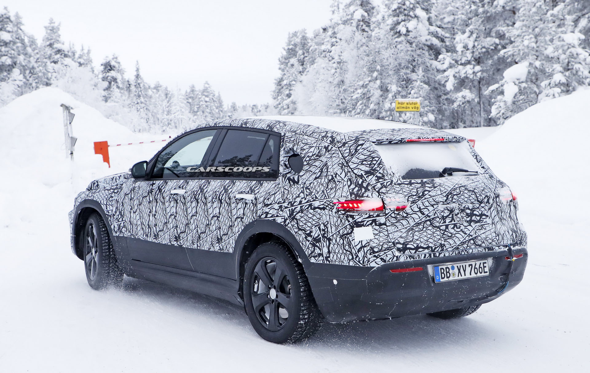 Mercedes-EQC-10 Electric Mercedes EQ C SUV Coming In 2019 With Over 300 Miles Of Range