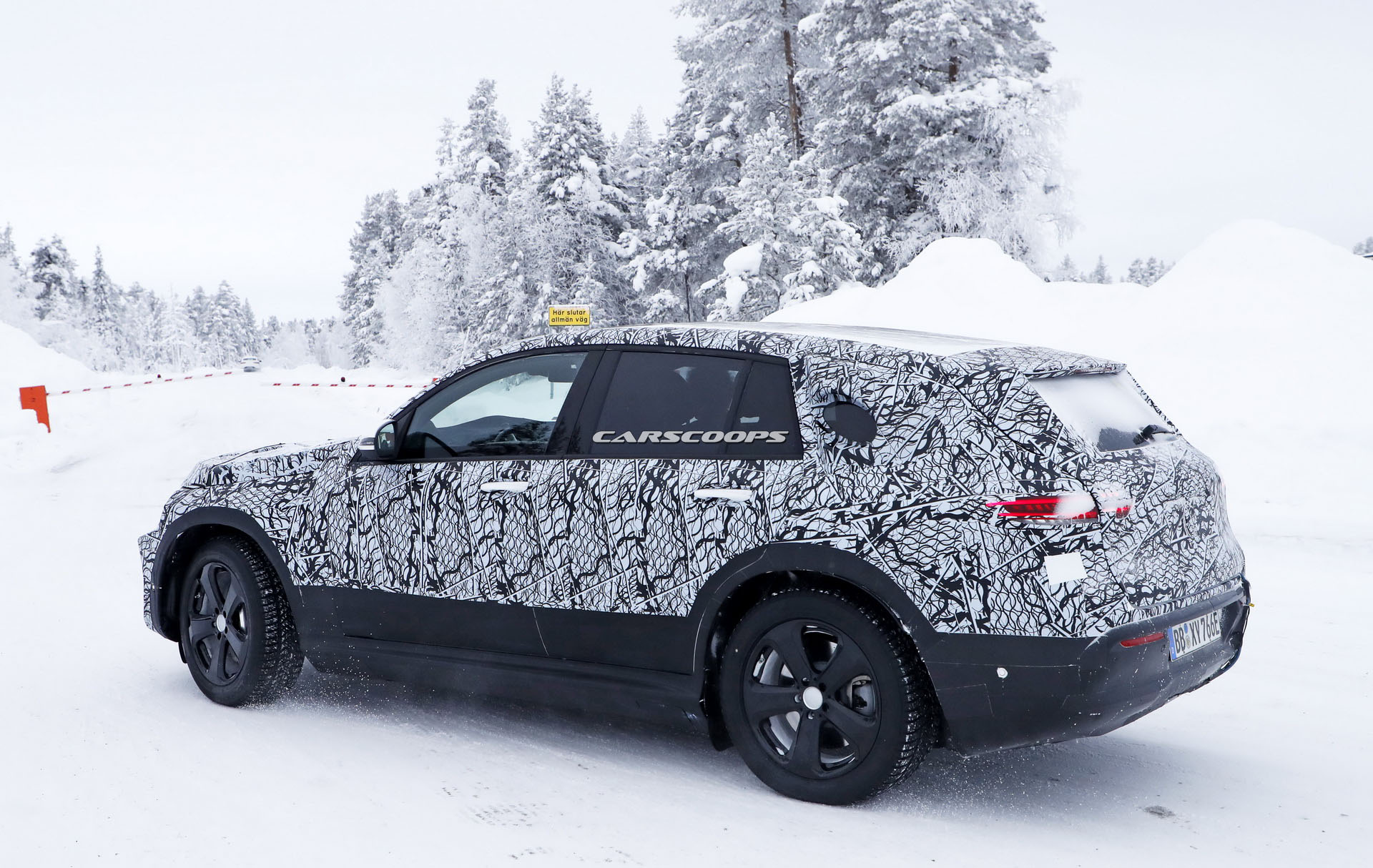 Mercedes-EQC-9 Electric Mercedes EQ C SUV Coming In 2019 With Over 300 Miles Of Range