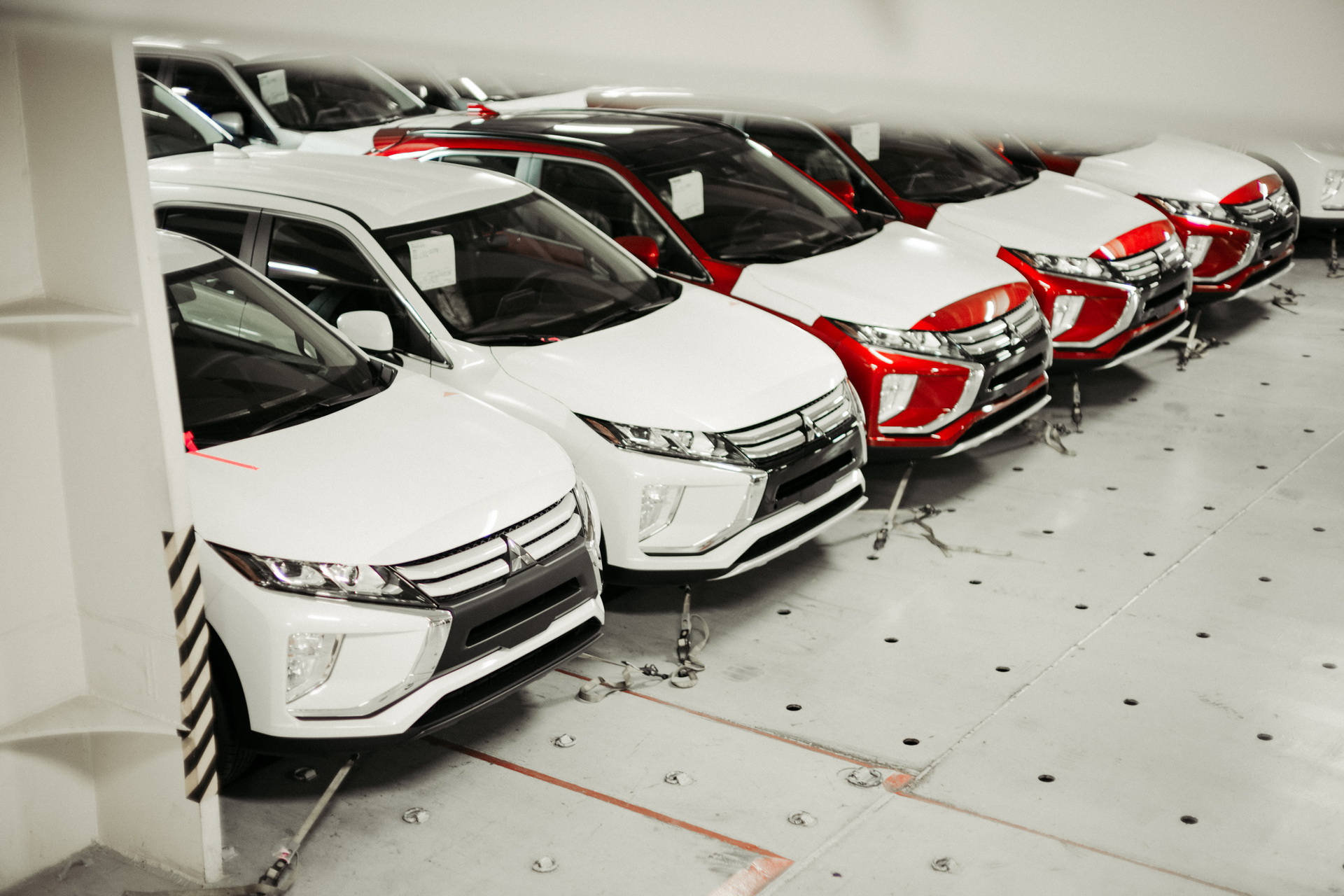 2018 Mitsubishi Eclipse Cross arrives in the United States First Batch Of 2018 Mitsubishi Eclipse Cross SUVs Arrives In The USA