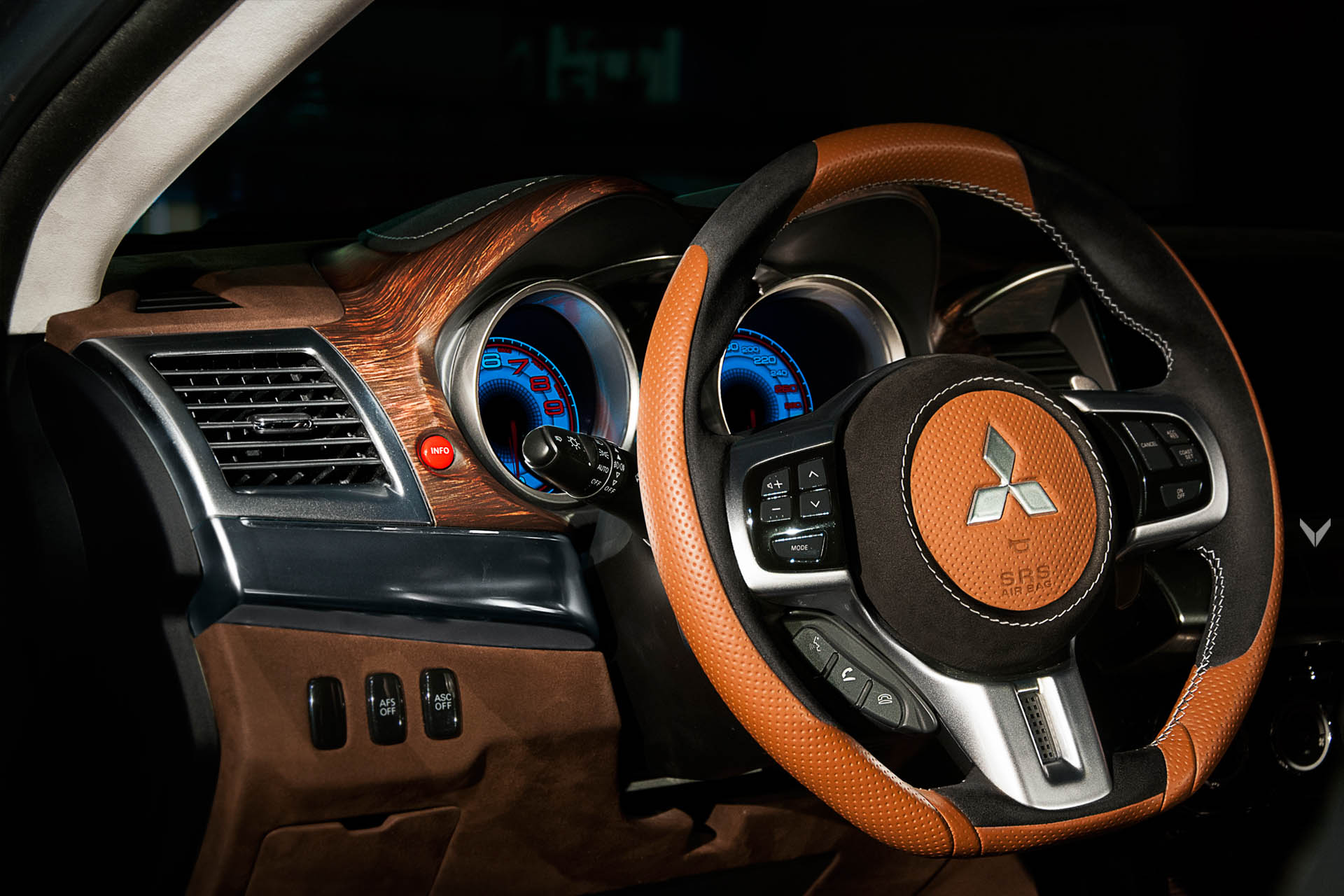 Mitsubishi_Ronin_04 copy Vilner Transforms A Mitsubishi Lancer Into The Luxurious Allroads Ronin