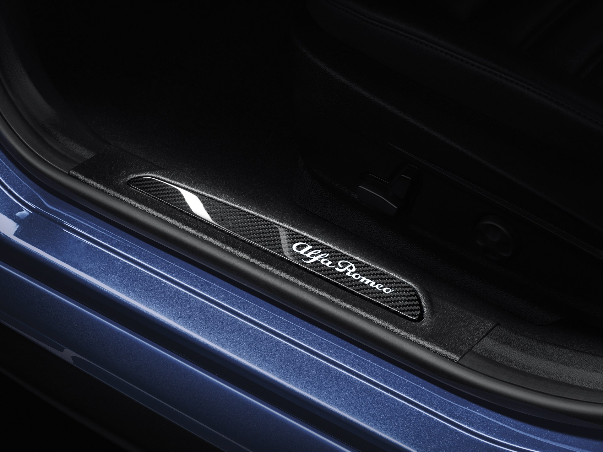 Mopar-Geneva-13 Mopar Previews Customized Jeeps And Alfa Romeo Parts For Geneva