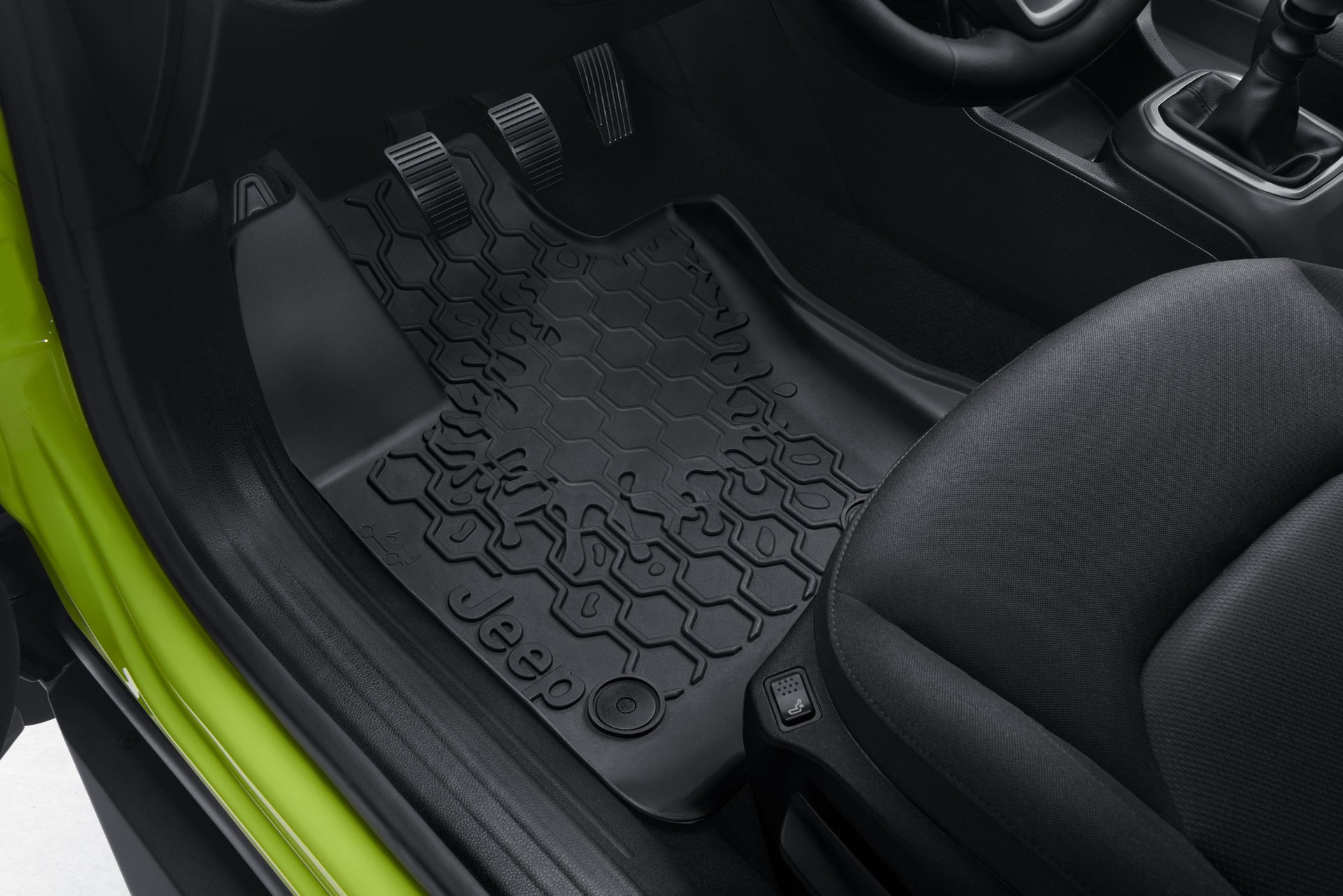 Mopar-Geneva-5 Mopar Previews Customized Jeeps And Alfa Romeo Parts For Geneva