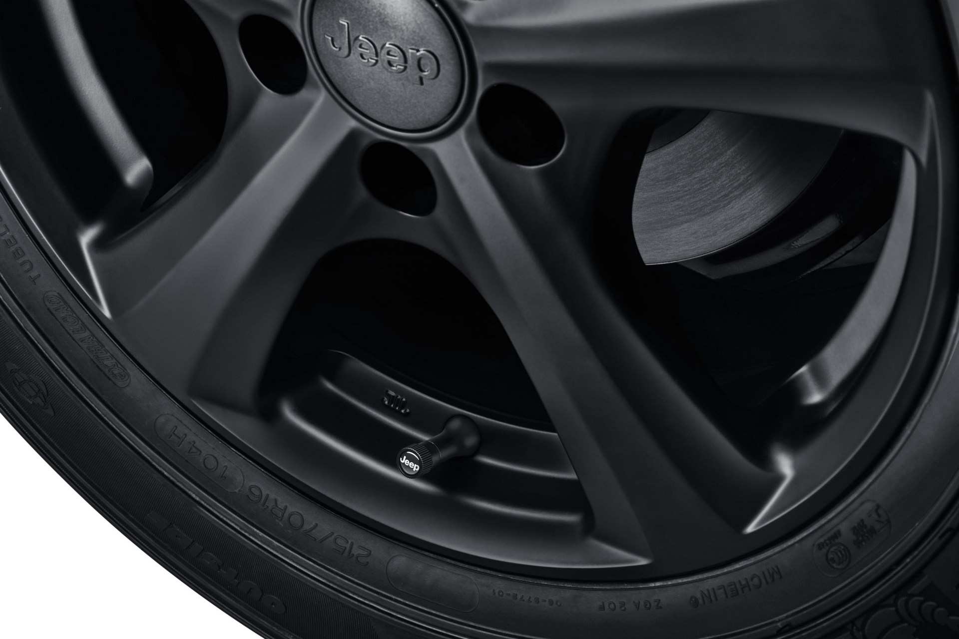 Mopar-Geneva-7 Mopar Previews Customized Jeeps And Alfa Romeo Parts For Geneva