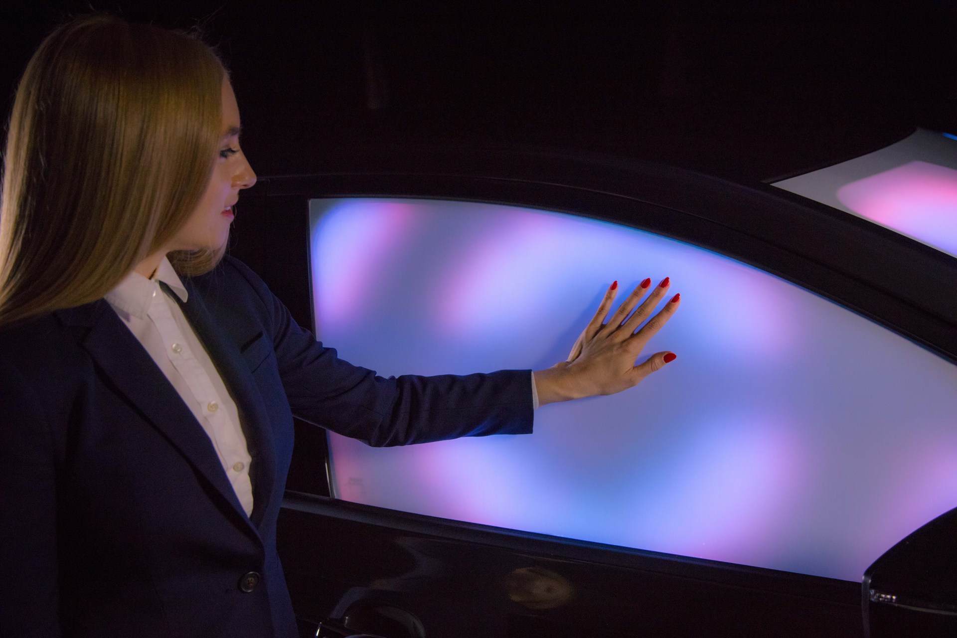 Nissan-Leaf-Wrinkle-in-Time-13 Nissan Shows Off Customized Leafs To Promote A Wrinkle in Time