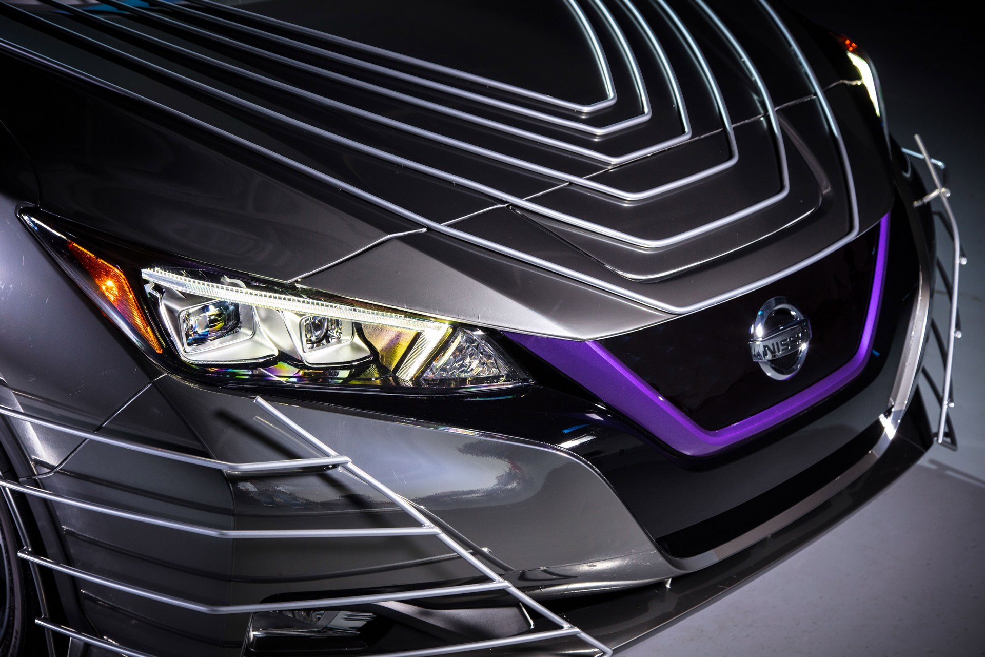 Nissan-Leaf-Wrinkle-in-Time-8 Nissan Shows Off Customized Leafs To Promote A Wrinkle in Time