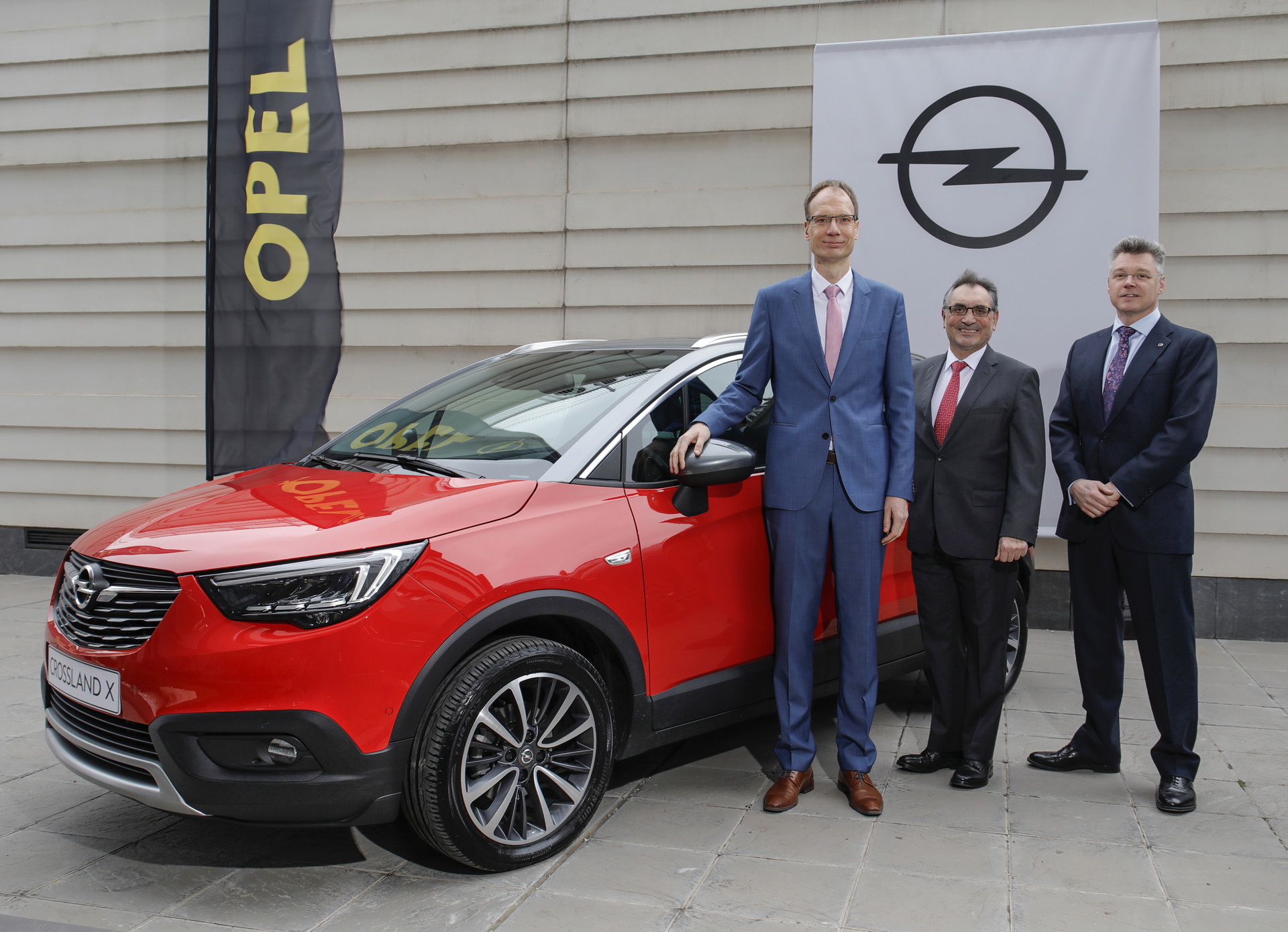 Opel Corsa in Zaragoza Opel Confirms Full Electric Corsa Supermini For 2020