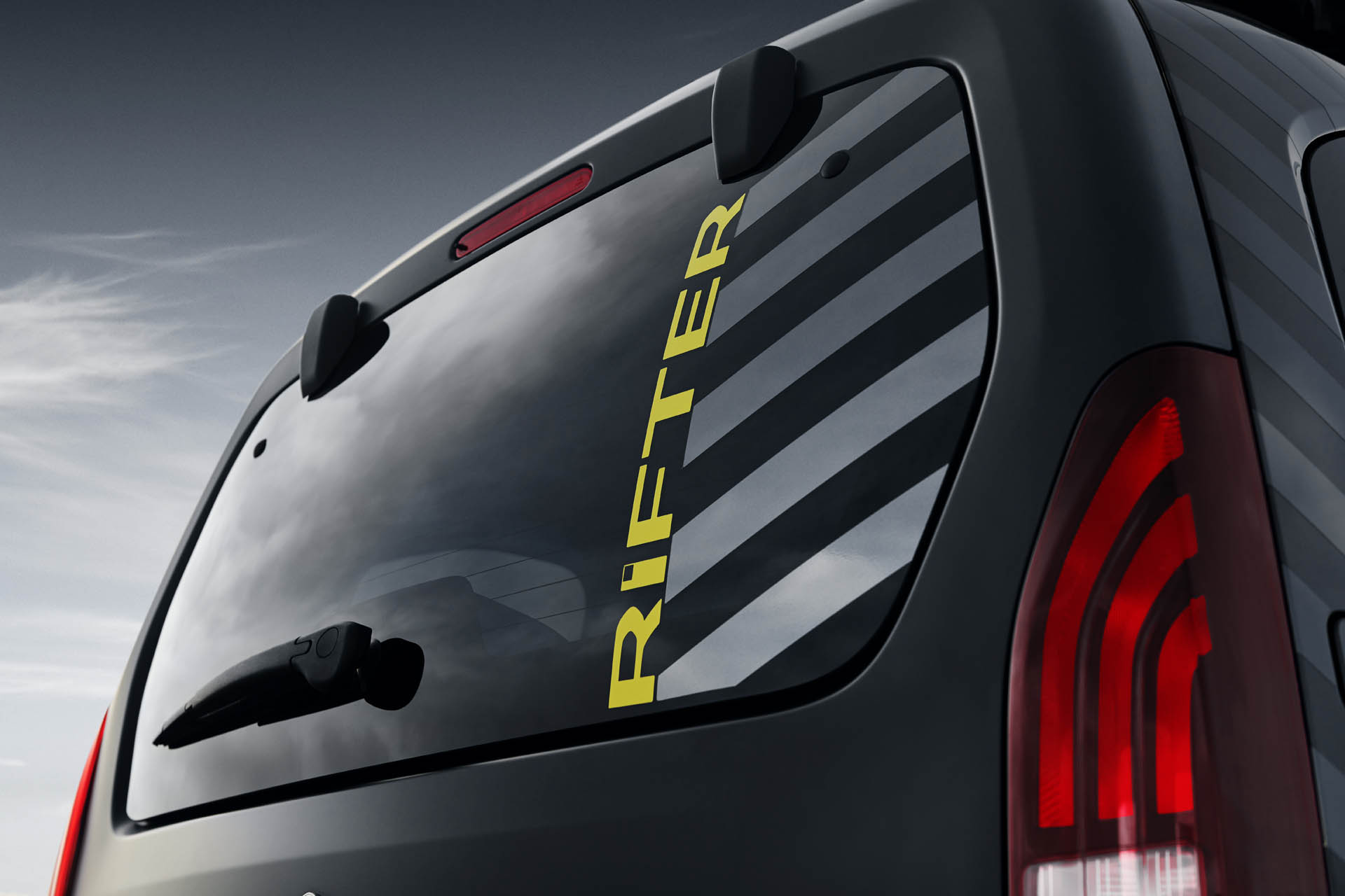 PEUGEOT_RIFTER4X4_1802STYP_209 copy Peugeot Rifter 4×4 Concept Takes The French Van Off The Beaten Path | Geneva Images