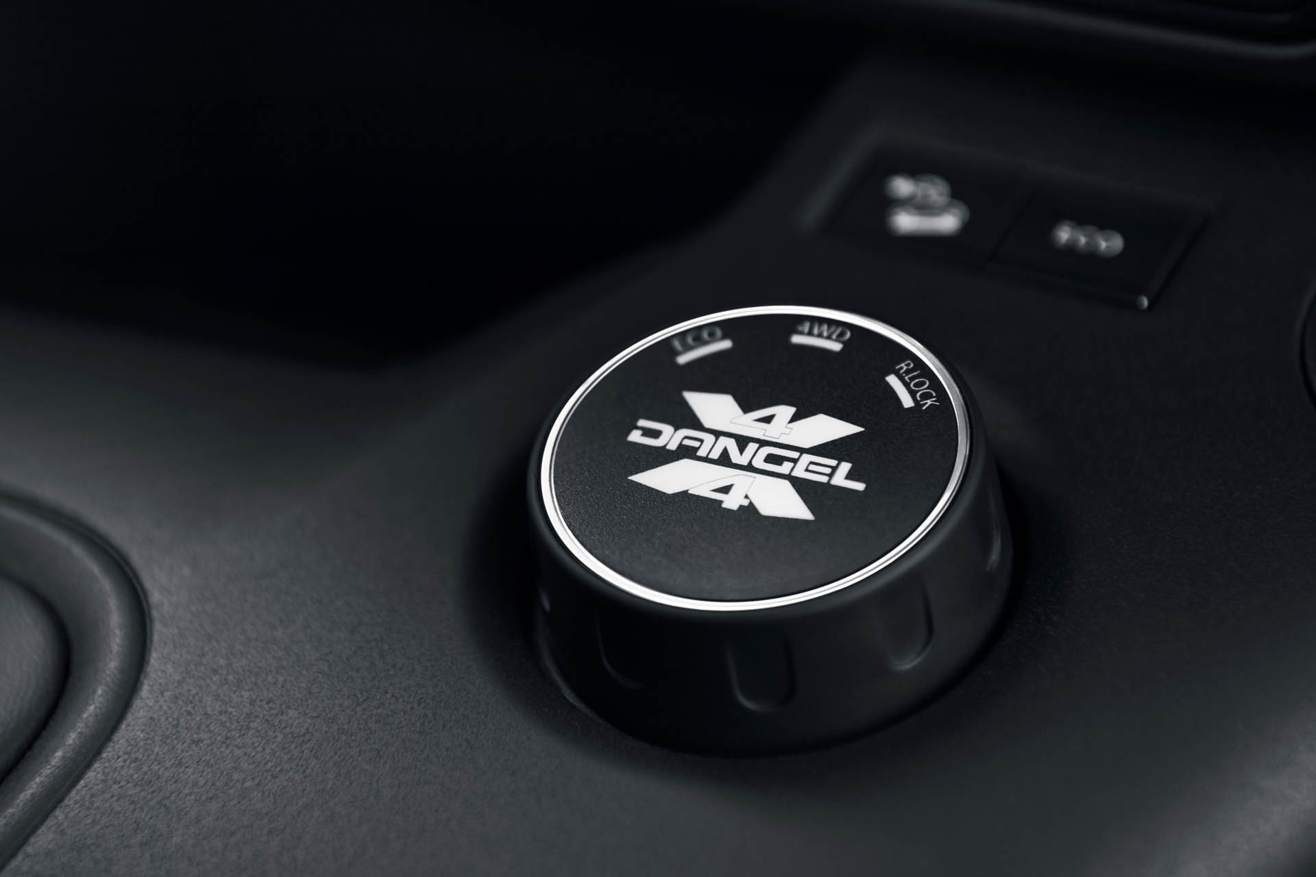 PEUGEOT_RIFTER4X4_1802STYP_303 copy Peugeot Rifter 4×4 Concept Takes The French Van Off The Beaten Path | Geneva Images