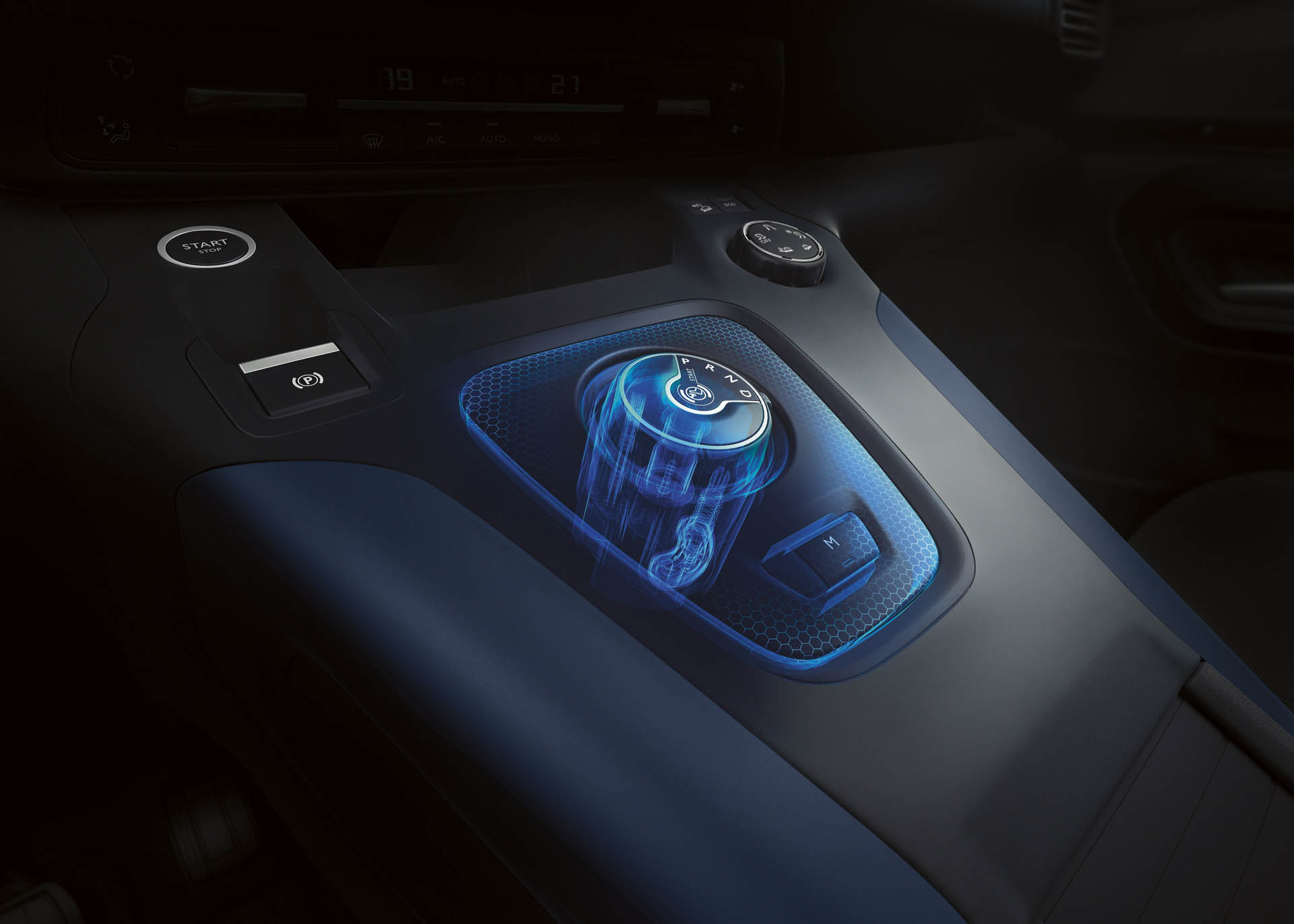 PEUGEOT_RIFTER_1802STYP046 copy Peugeot Rifter Forms New Partnership To Replace Tepee Van