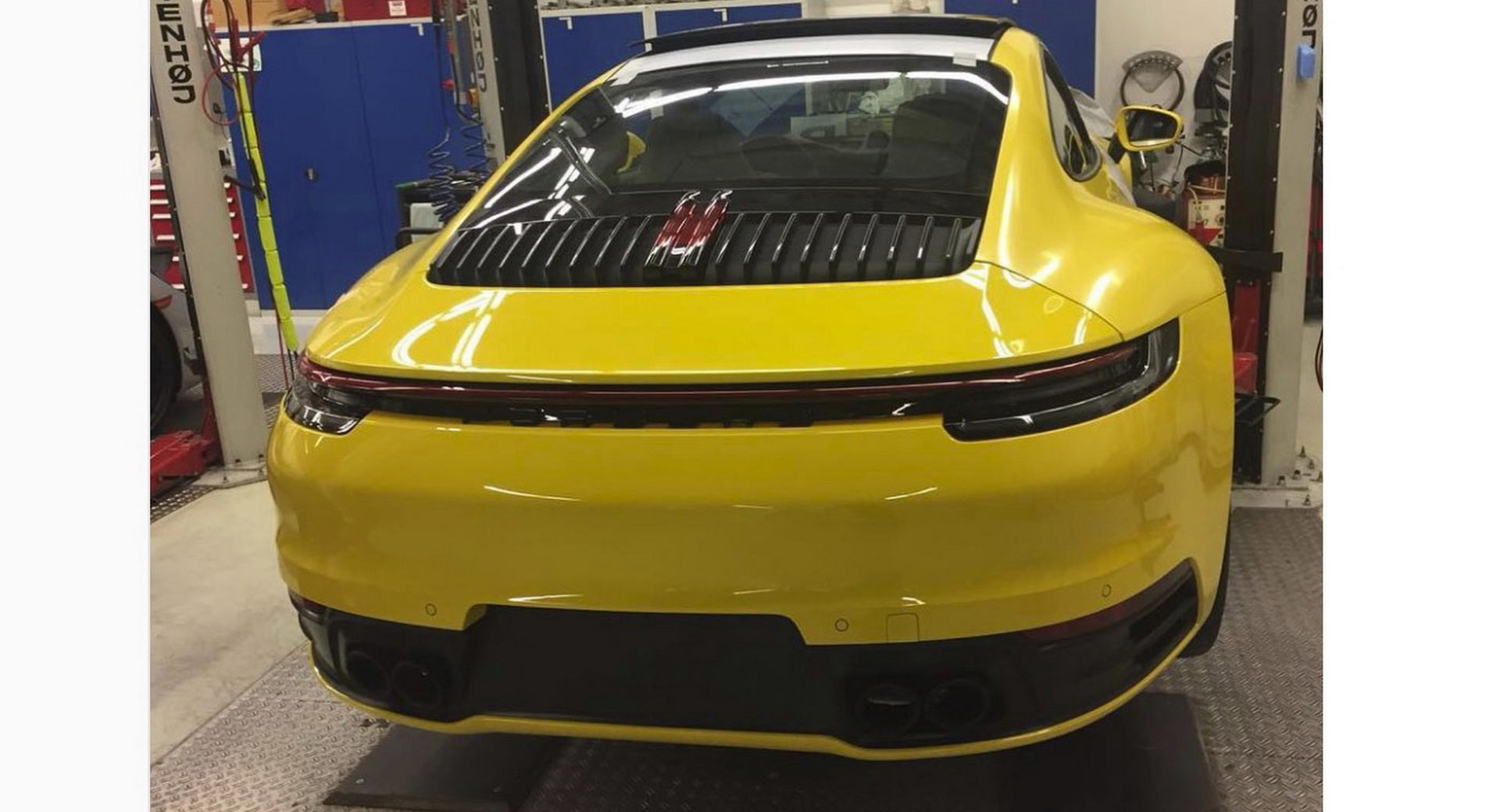 PORSCHE-992-0 Base Porsche 992 Carrera Will Probably Pack 390HP, Carrera S Moves Closer To 450HP