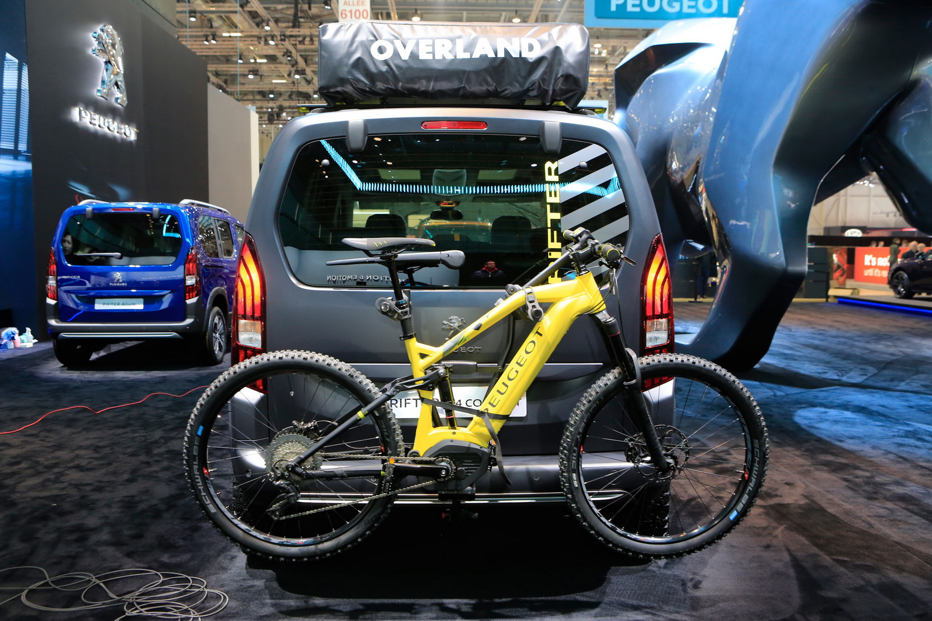 Peugeot-Rifter-4x4-C7 Peugeot Rifter 4×4 Concept Takes The French Van Off The Beaten Path | Geneva Images