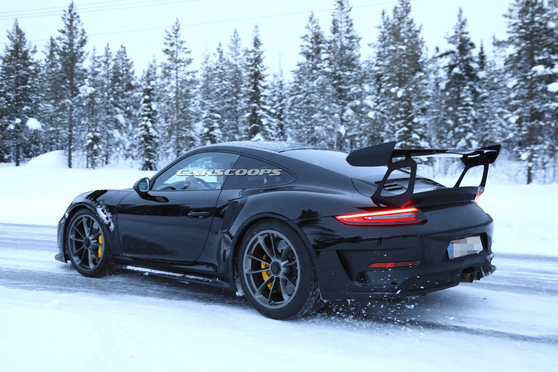 Porsche-911-GT3-RS-20 See The 2019 Porsche 911 GT3 RS Facelift Undisguised