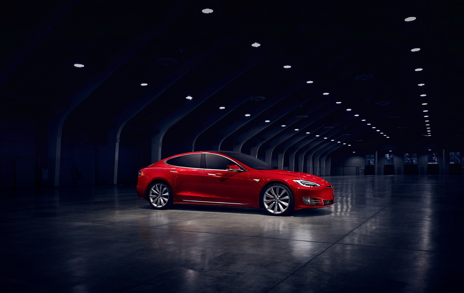 TeslaModelS-2 Tesla Model S Outsold Mercedes S-Class And BMW 7-Series In Europe