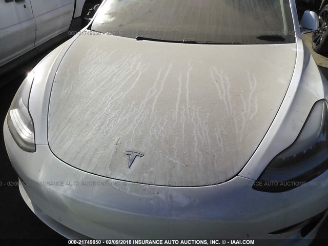 Totaled-Tesla-Model-3-10 Totaled Tesla Model 3 Is A Sad Sight At Auction Lot