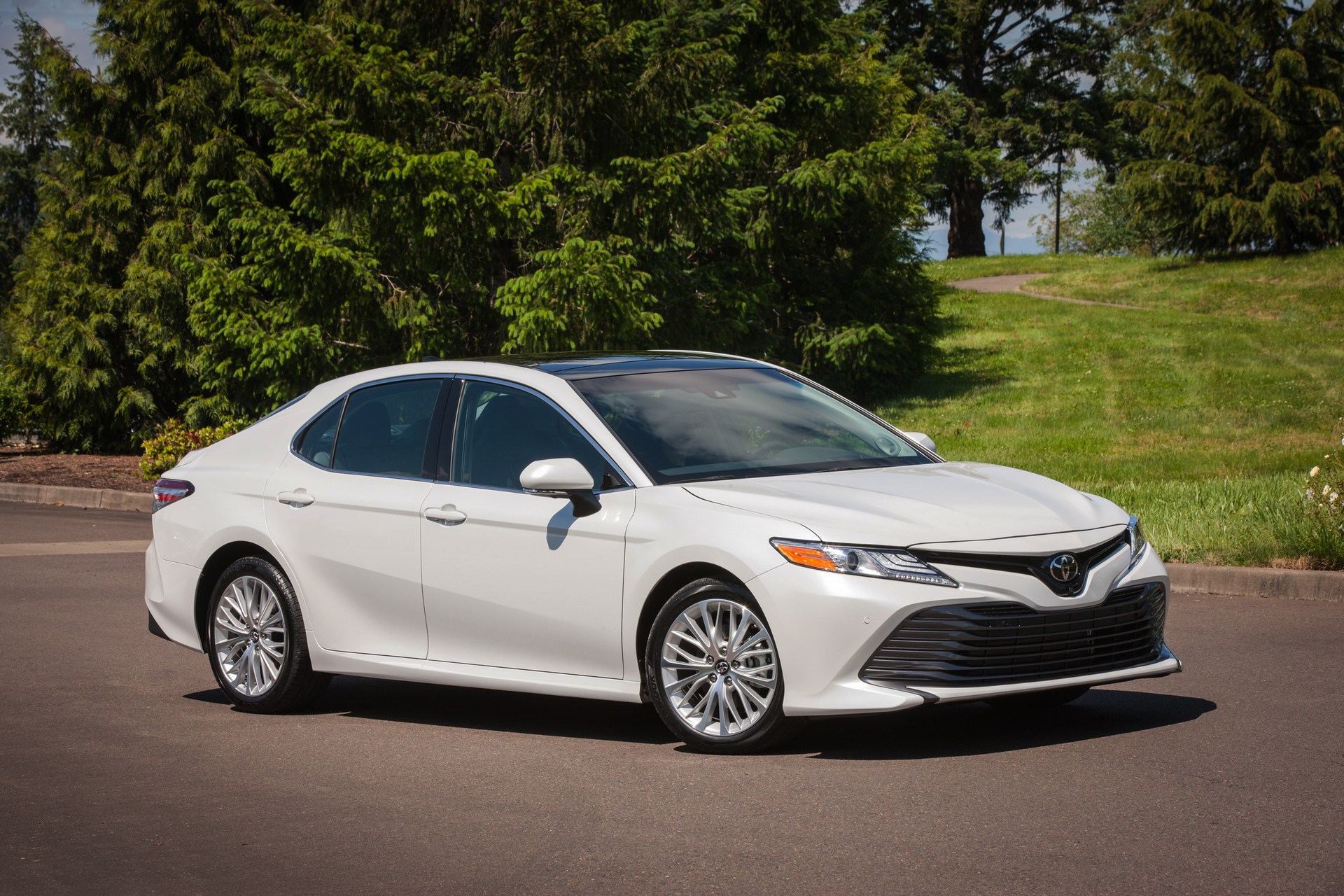 Toyota-Camry-7 Toyota To Reexamine Its Sedan Lineup, Could Cut Certain Trim Levels
