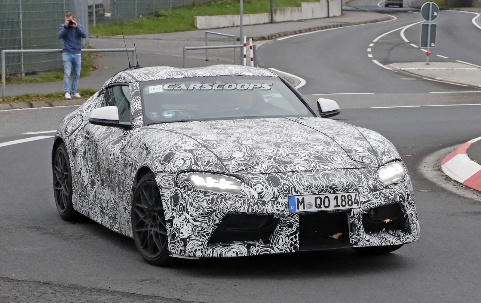 Toyota-Supra-5 2019 Toyota Supra Rumored To Be Shorter And Lighter Than Its Predecessor