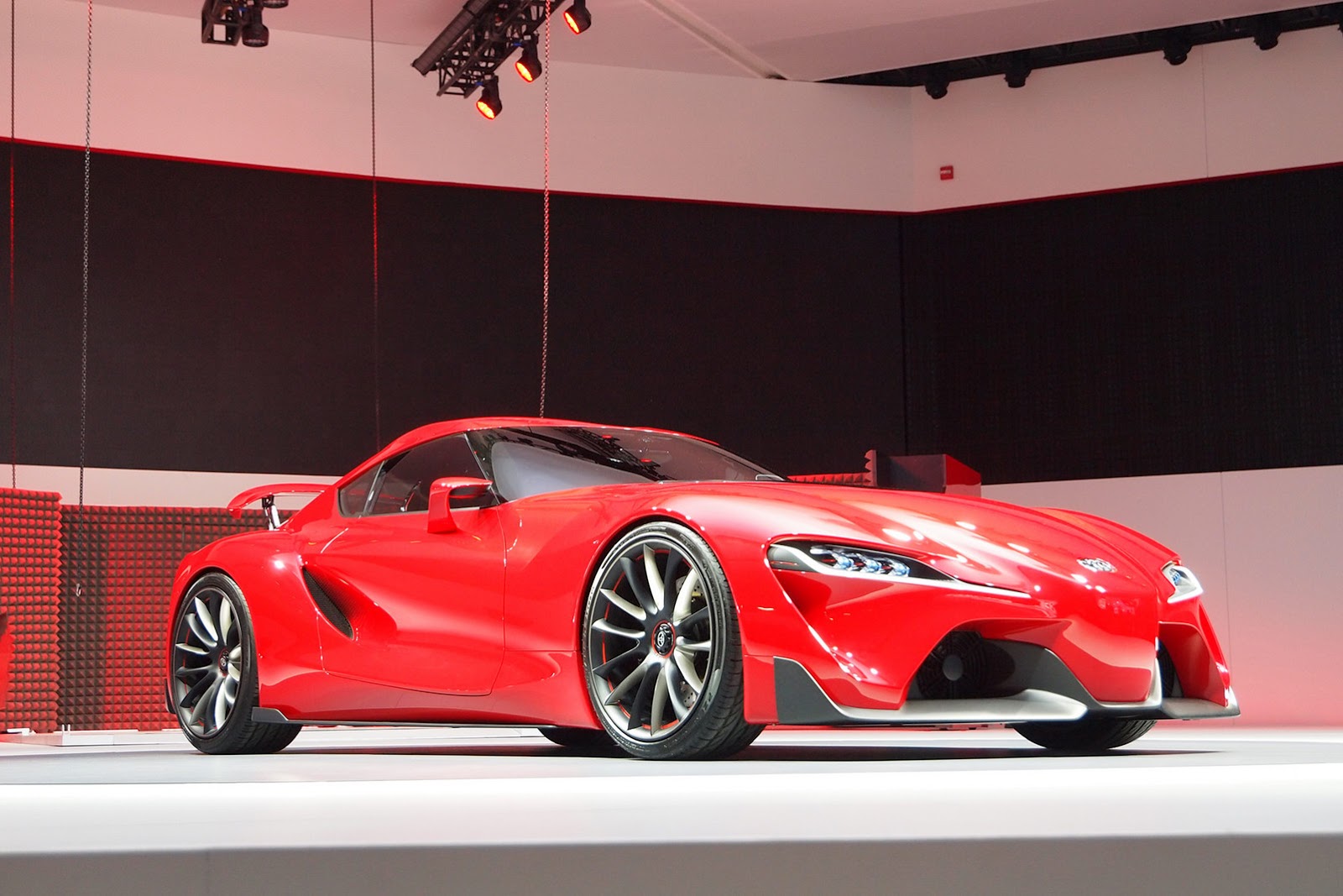 Toyota-Supra-Racing-Concept-3 Toyota Supra GRMN Racing Concept Leaks With FT-1 Looks