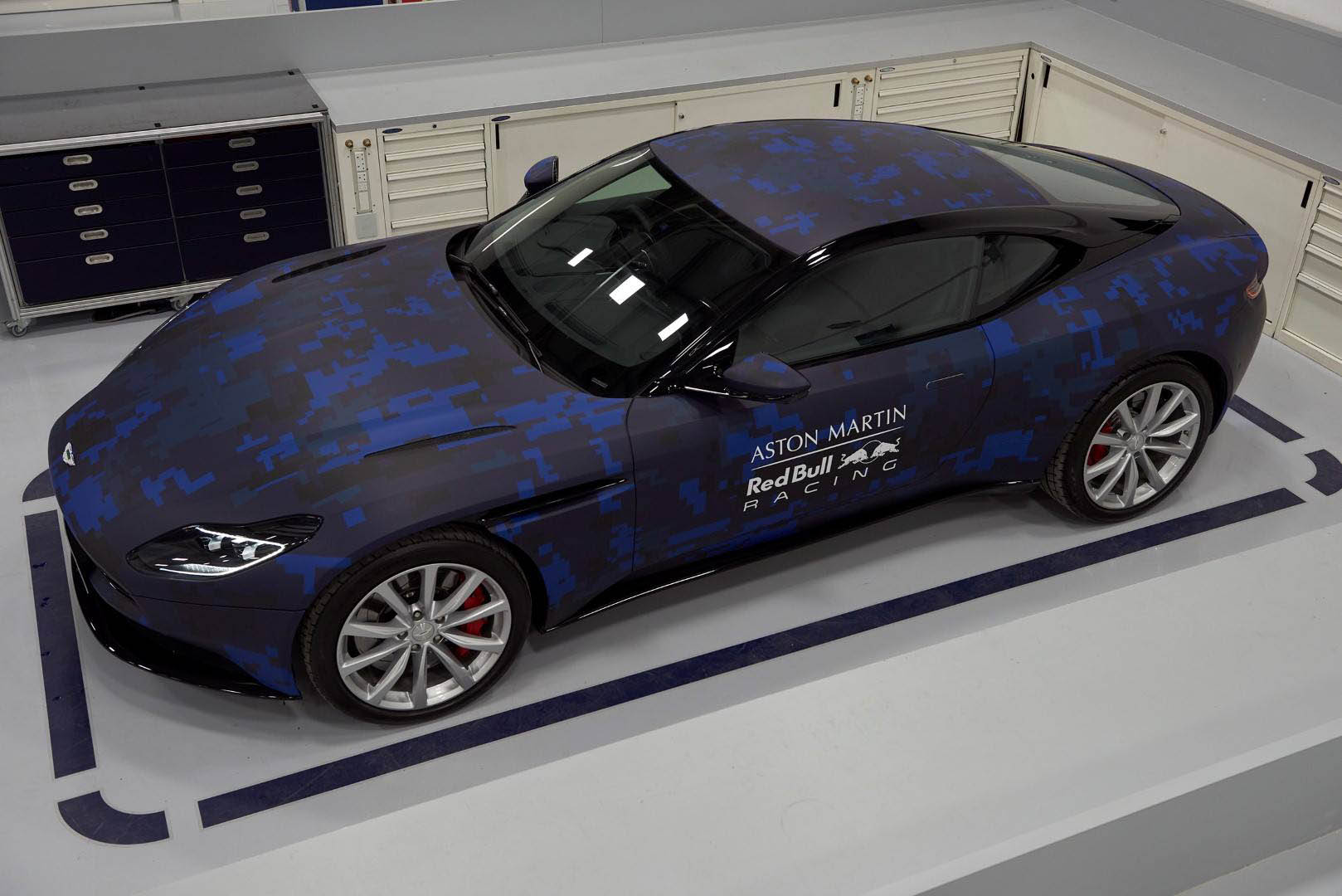 aston-martin-db11-rbr-test-livery-06 Aston Martin DB11 Looks Boss In Red Bull’s Special Livery