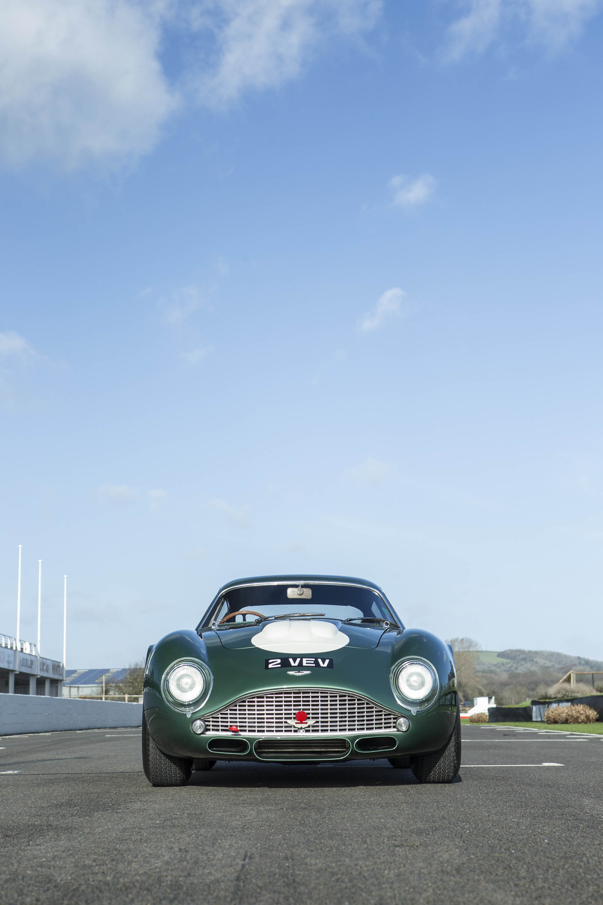 aston-martin-db4gt-zagato-2vev-03 This Aston Martin DB4GT Zagato Could Prove The Most Expensive British Car Ever Sold In Britain