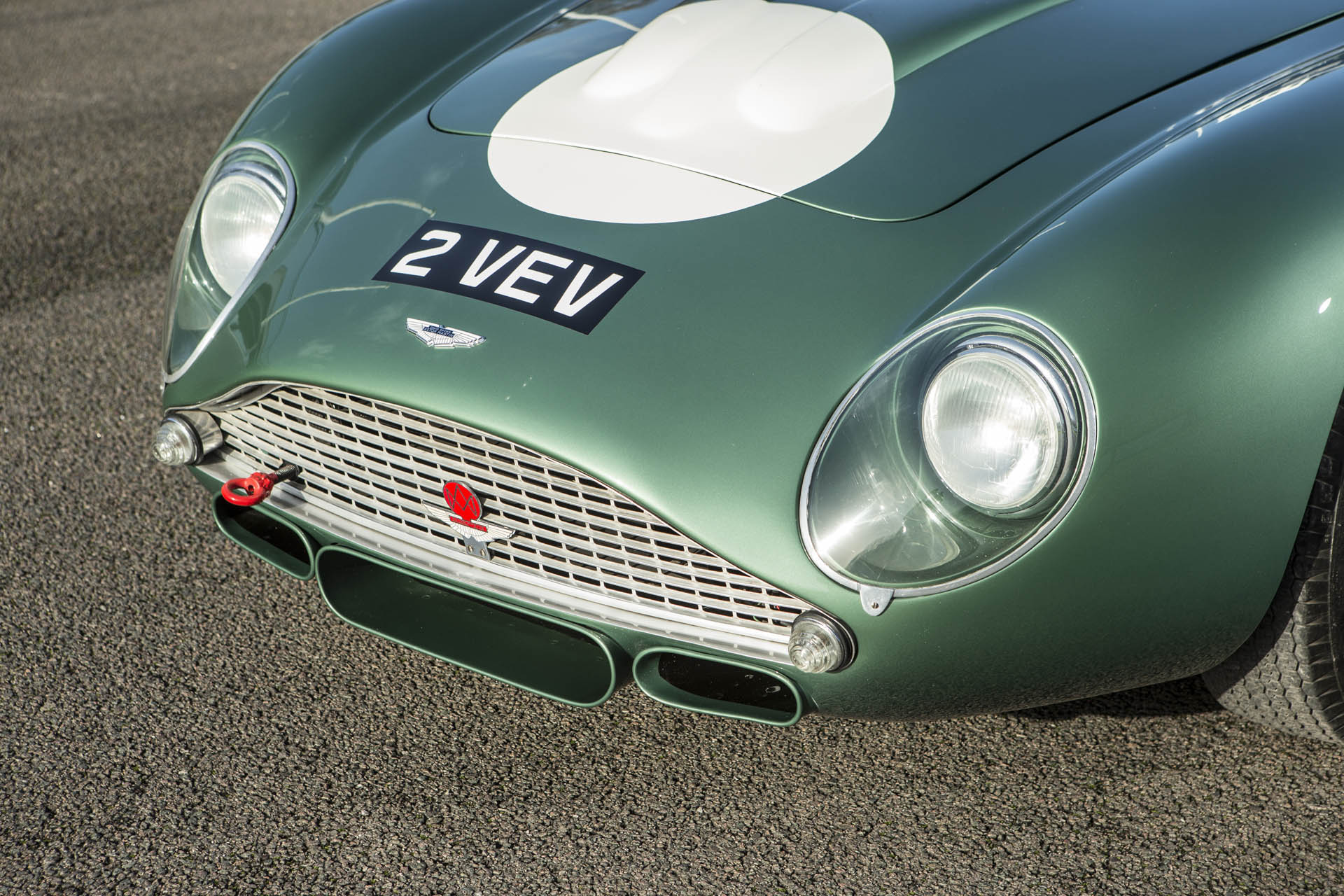 aston-martin-db4gt-zagato-2vev-19 This Aston Martin DB4GT Zagato Could Prove The Most Expensive British Car Ever Sold In Britain