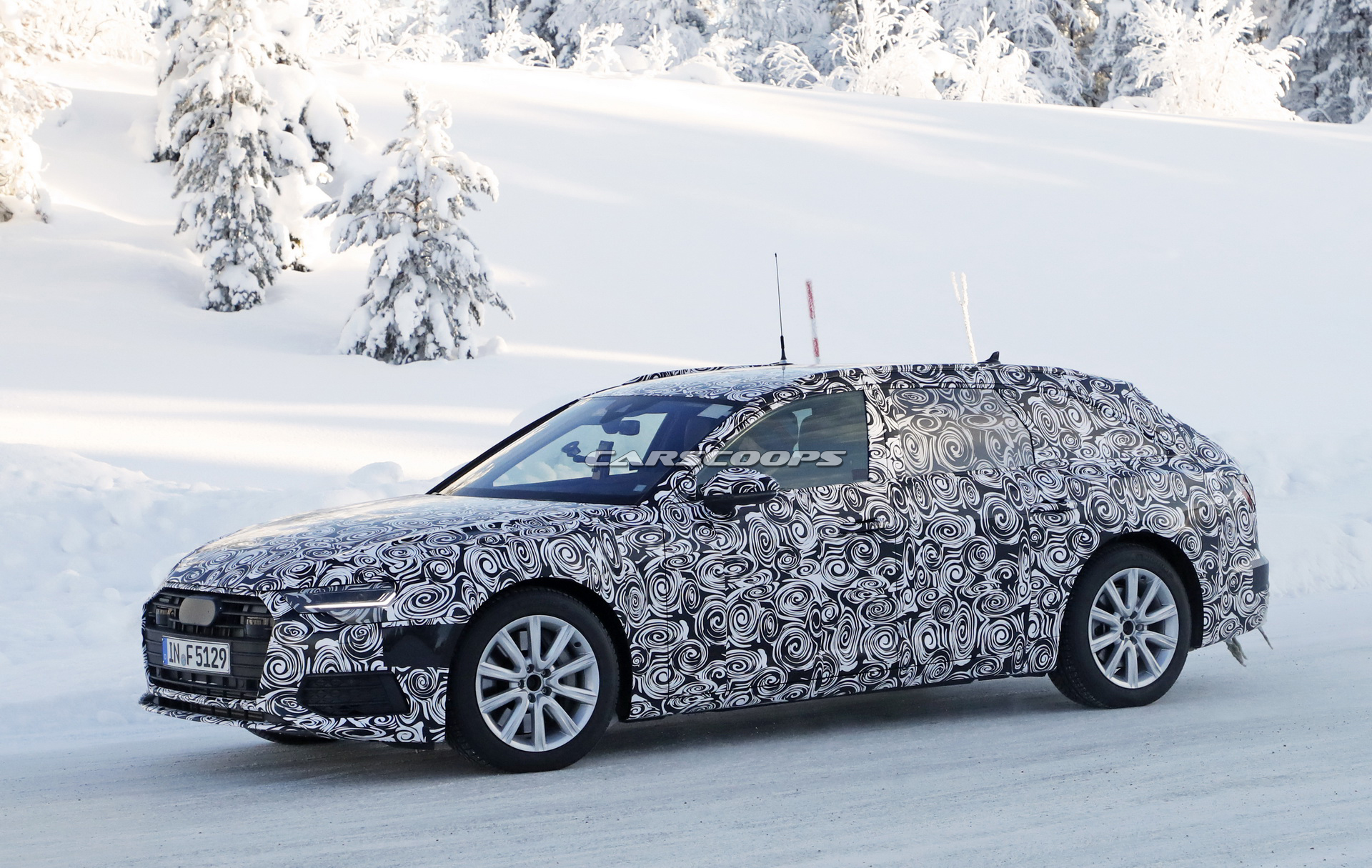 audi-a6-avant-spied-inside-out-6 2019 Audi A6 Interior Shots Reveal A7-Like Dashboard