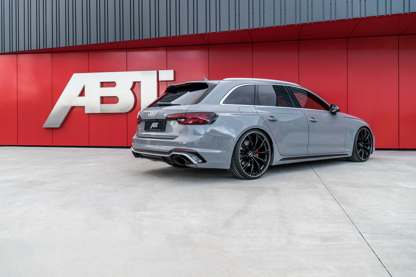 audi-rs4-abt-tuning-5 ABT Gives Us 60 More Reasons To Like The Audi RS4 Avant