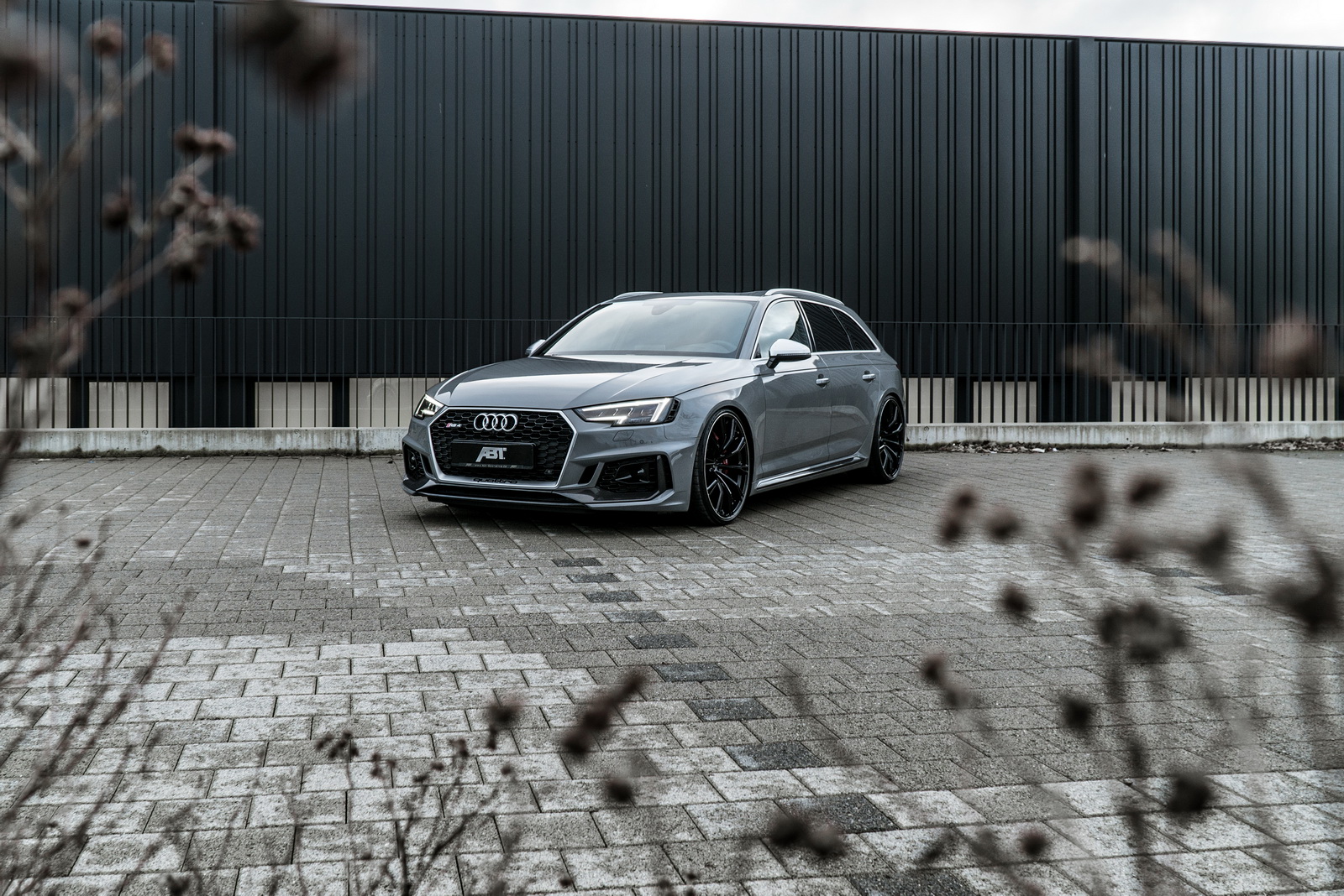 audi-rs4-abt-tuning-7 ABT Gives Us 60 More Reasons To Like The Audi RS4 Avant