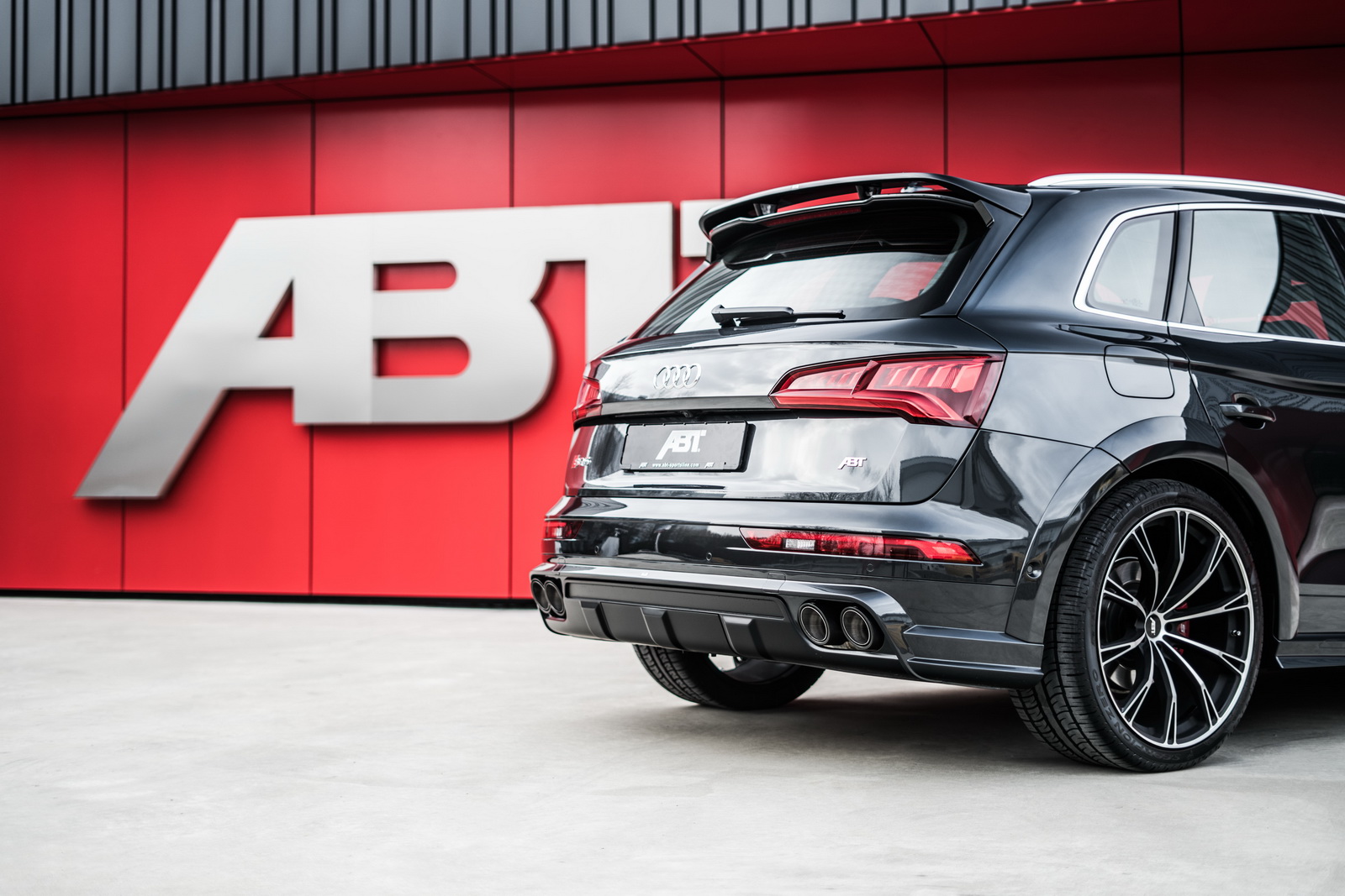 audi-sq5-abt-tuning-13 Audi SQ5 Dolled Up By ABT With Wide Body Kit And More Power