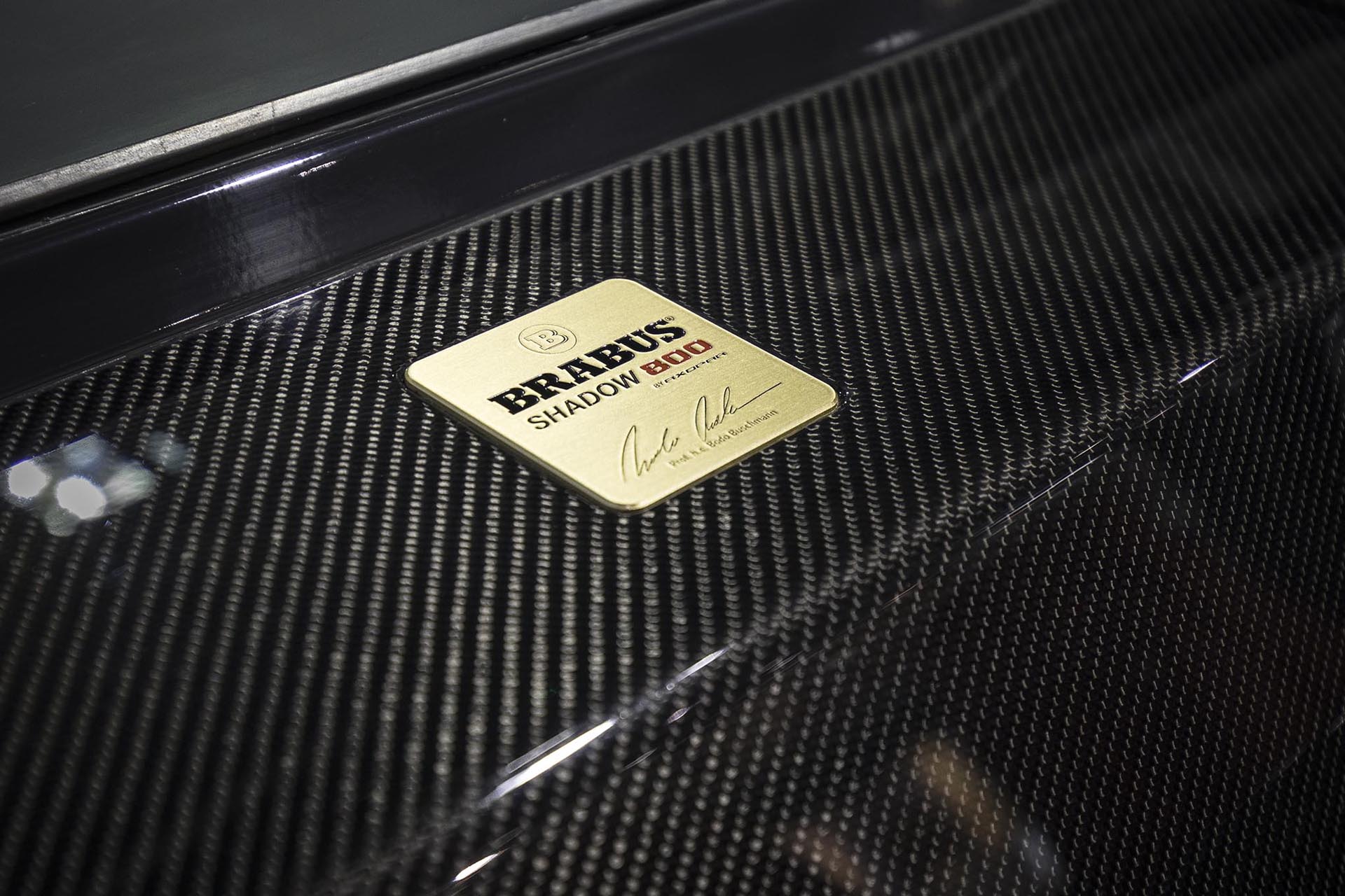 bildspel_0021_Brabus-Shadow-800-by-Axopar_R7A0565 Brabus Shadow 800 Puts The Benz Tuner Out To Sea