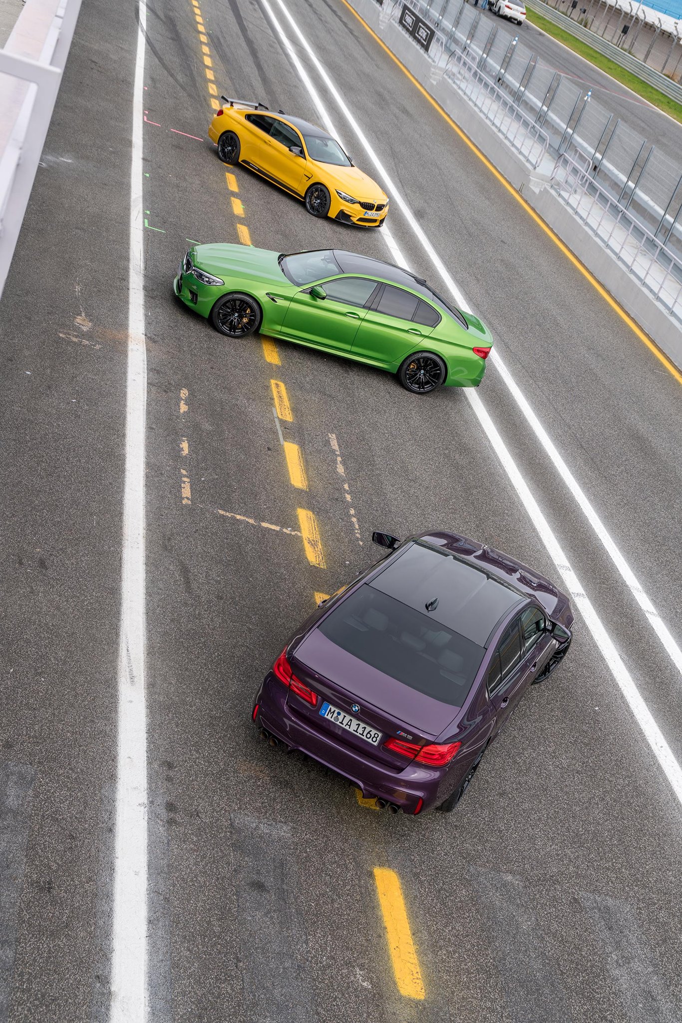 bmw-m5-colors-10 Turns Out New BMW M5 Looks Great In An Array Of Individual Colors