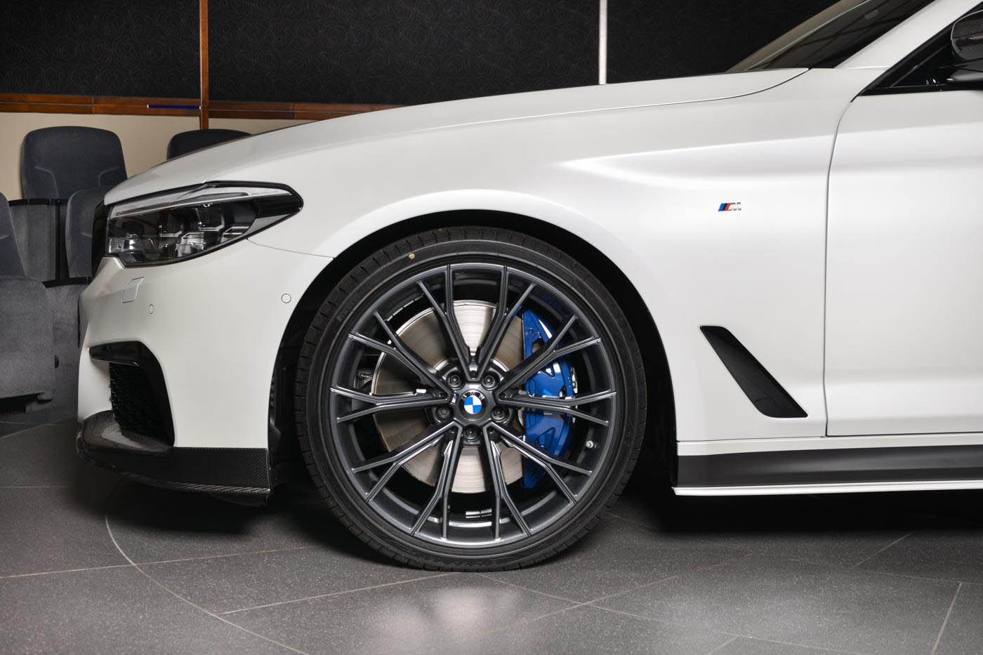 bmw-m550i-xdrive-m-performance-12 With A BMW M550i xDrive This Good, Who Needs An M5?