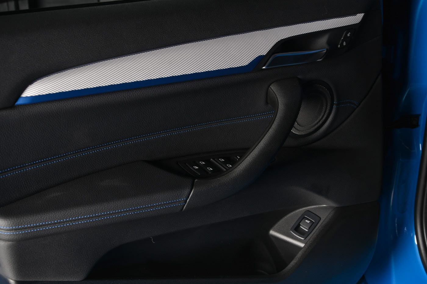 bmw-x2-sdrive20i-22 BMW X2 sDrive20i M Sport In Misano Blue Looks Sportier Than It Should